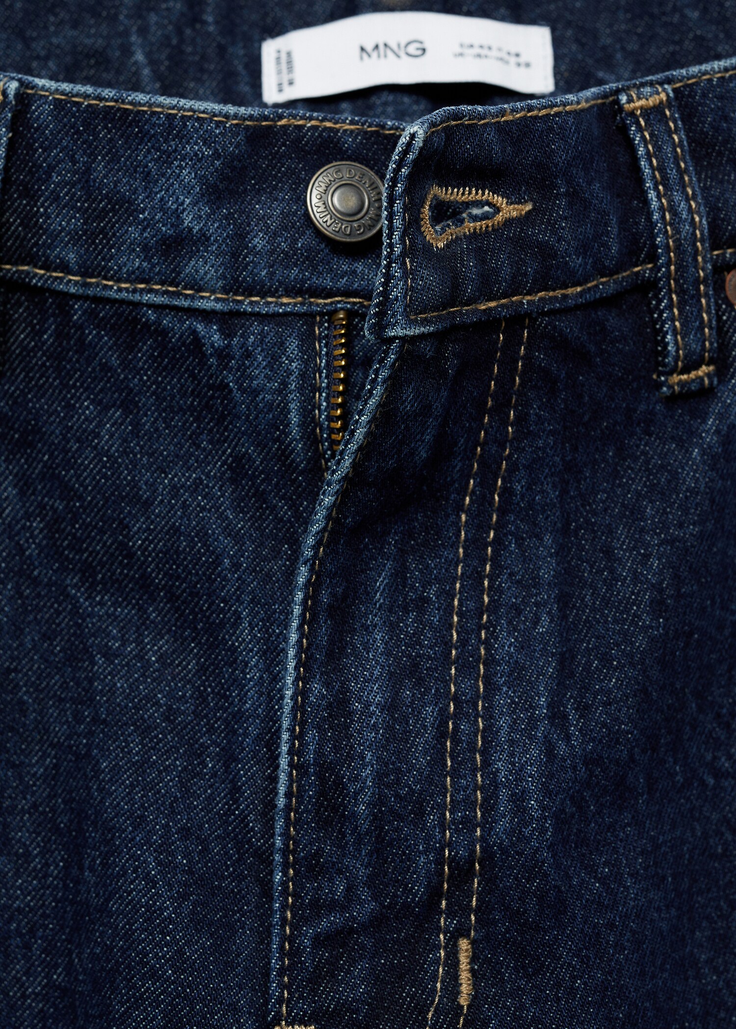 Regular Fit Jeans Bob mit dunkler Waschung - Detail des Artikels 8