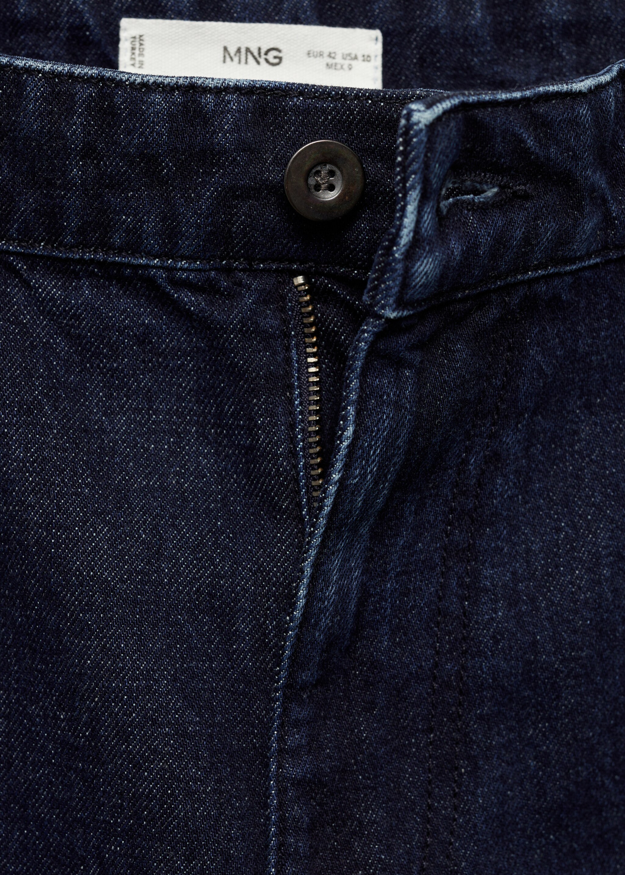 Relaxed Fit-Jeans mit dunkler Waschung - Detail des Artikels 8