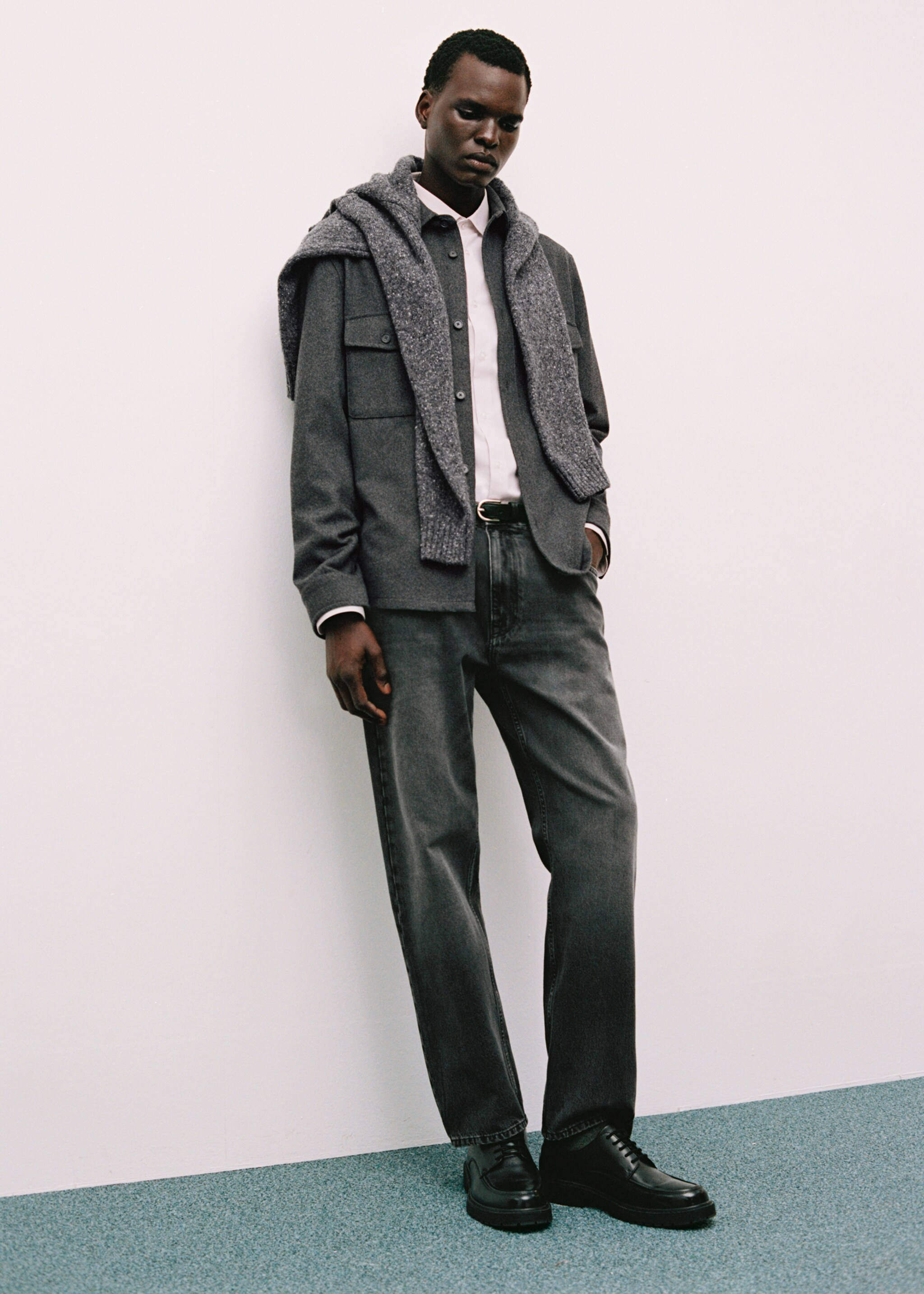 Dark grey straight-fit jeans - Details of the article 5
