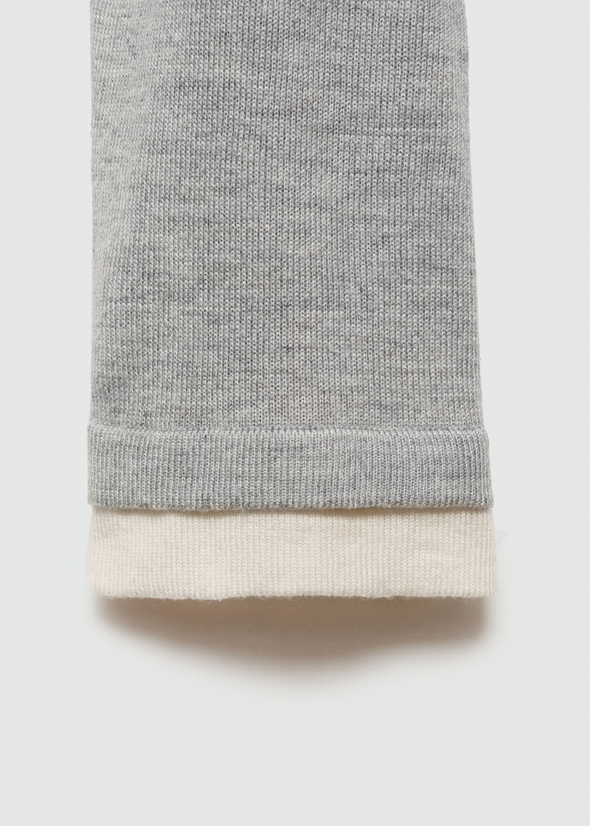 Jersei punt fi rivets contrast - Detall de l'article 0, Gris clar vigoré. Ref: 77004766-00.