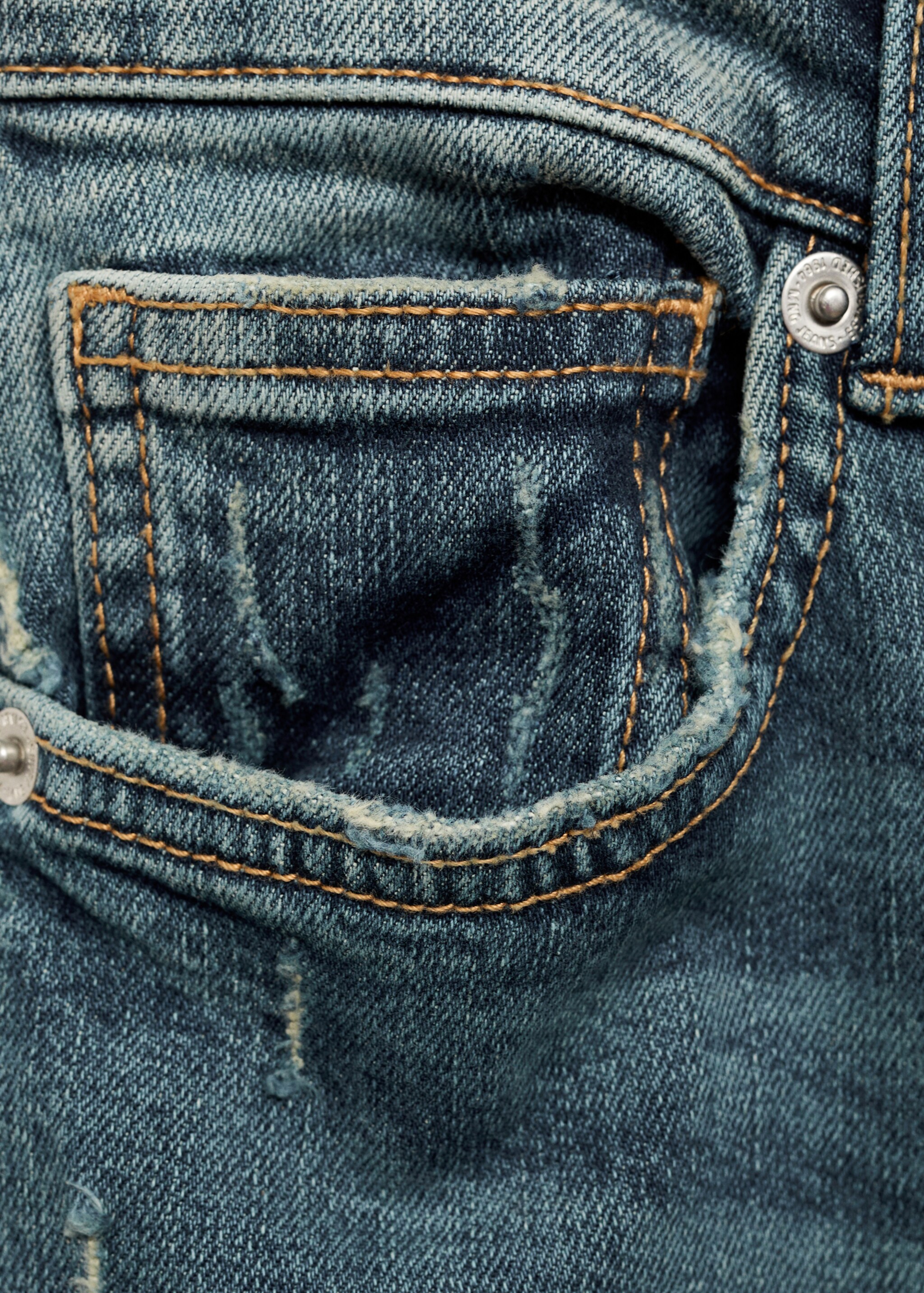 Jeans à boca de sino com cintura alta - Pormenor do artigo 0