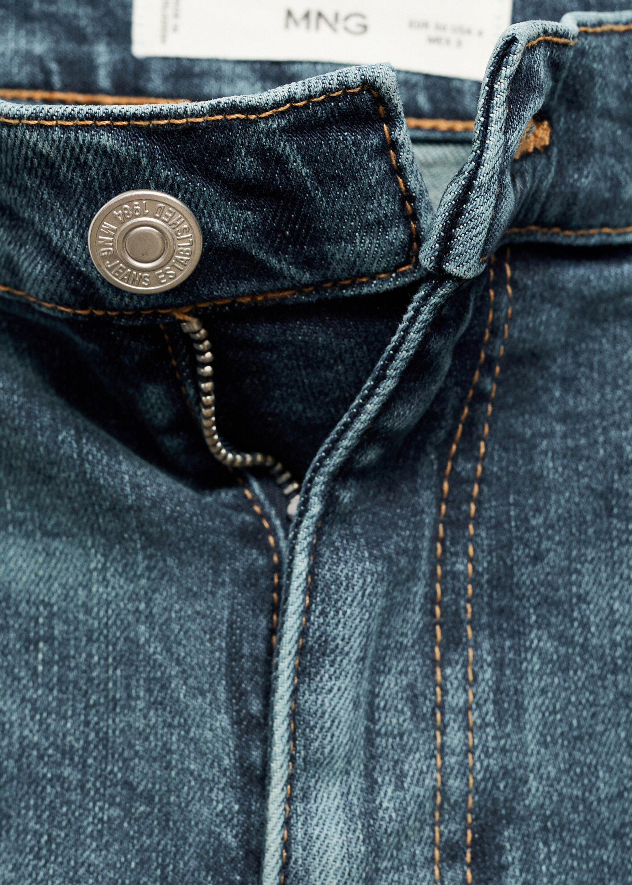 Jeans à boca de sino com cintura alta - Pormenor do artigo 8