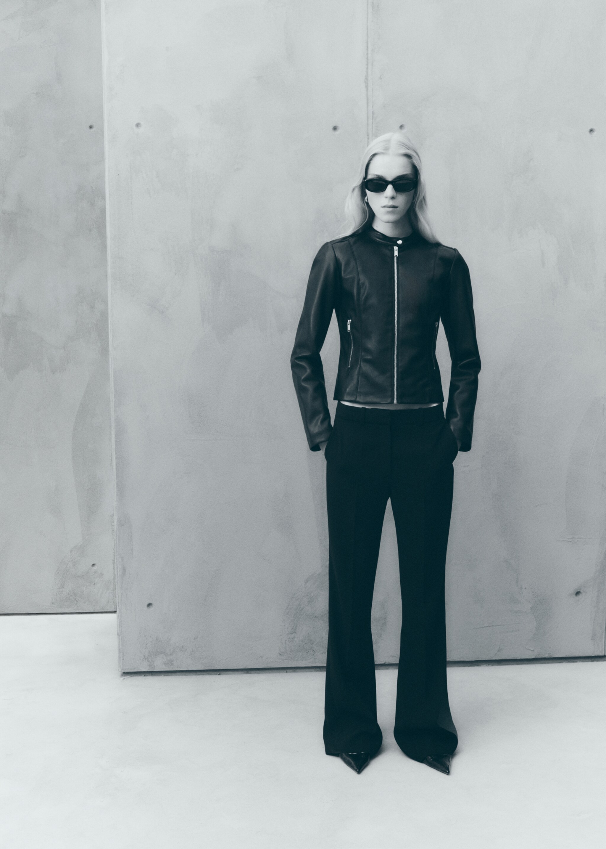 Blouson biker simili-cuir - Détail de l'article 6, Noir. Ref: 77004790-00.