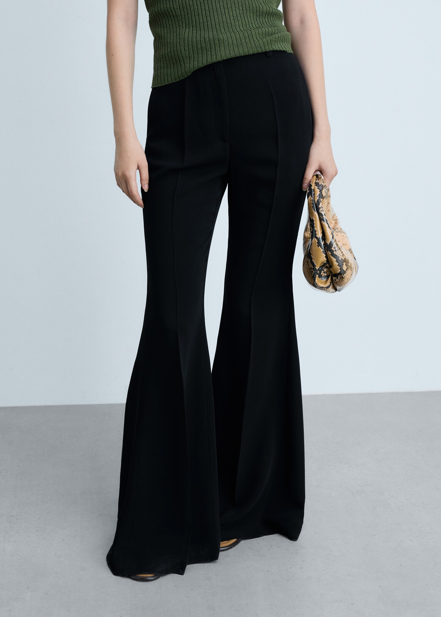 Pantalon maxi flare - Plan moyen