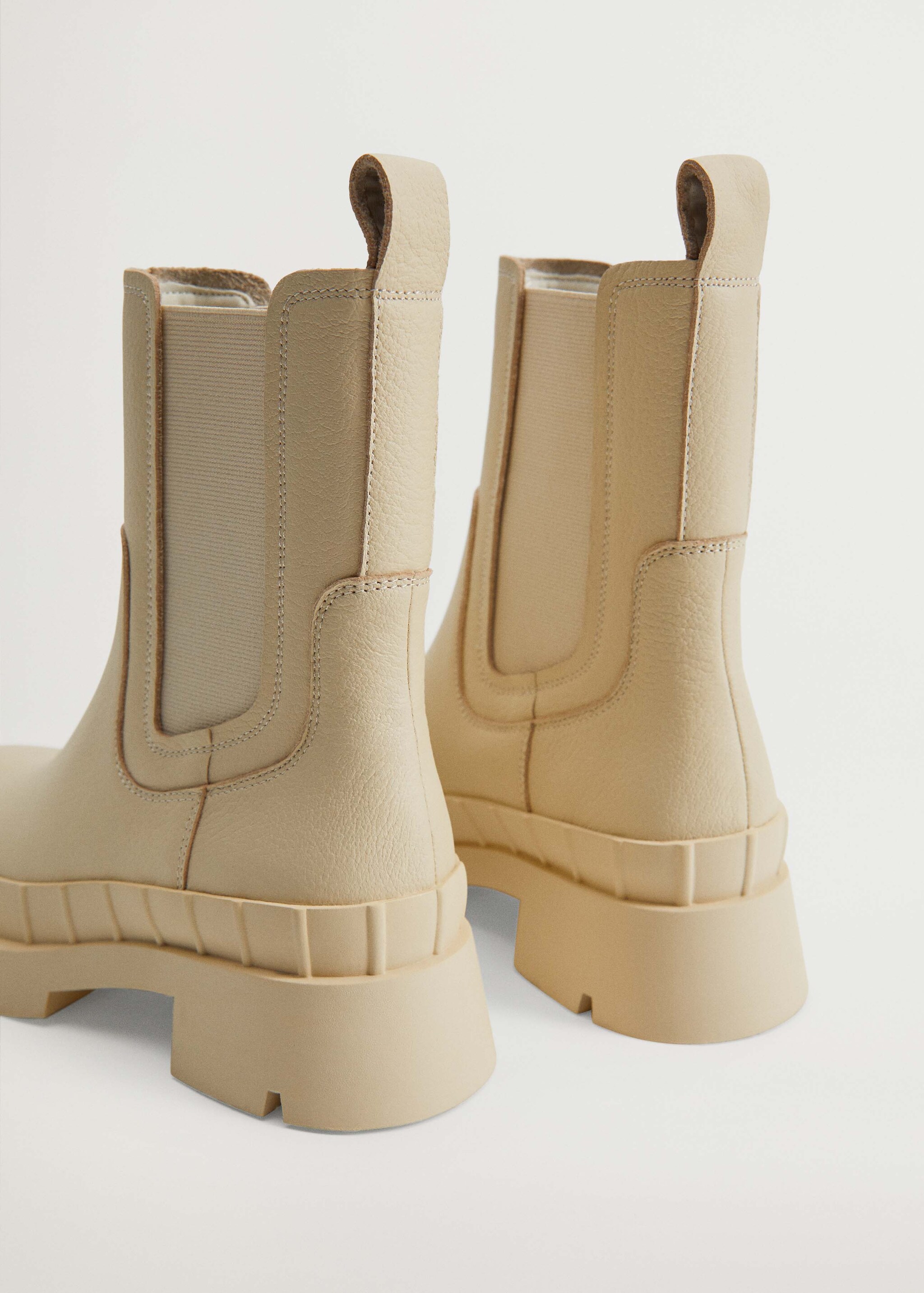 Lederstiefel mit Tracksohle - Detail des Artikels 2