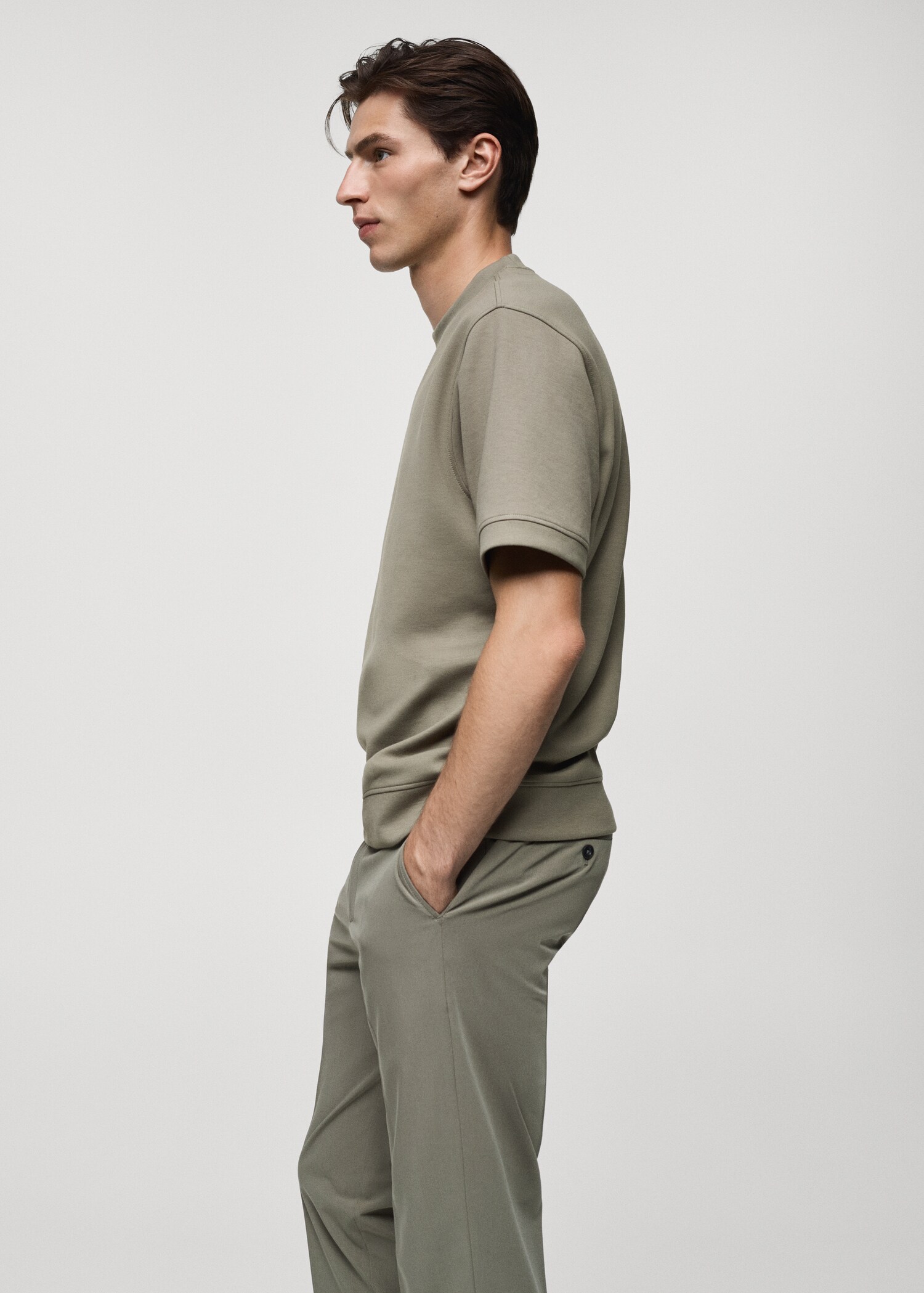 T-shirt com tecido de sweatshirt regular fit - Pormenor do artigo 2