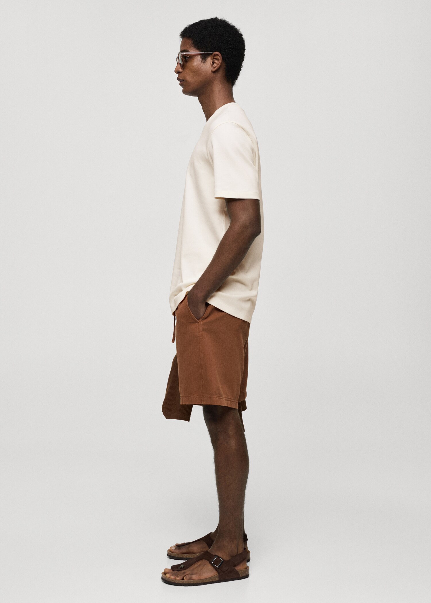 Regular-fit 100% cotton t-shirt - Details of the article 2