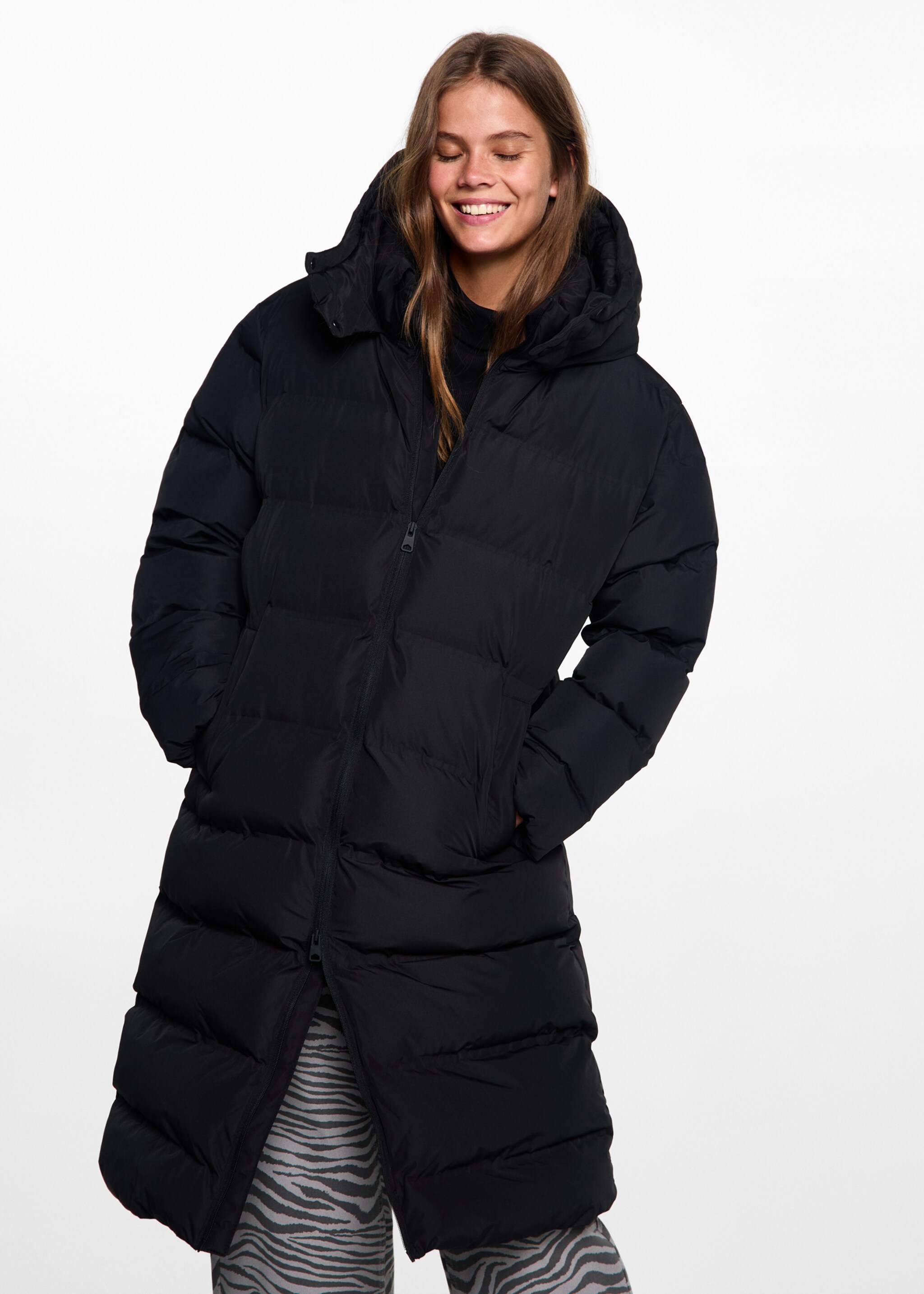 Quilted long coat - Medium plane, Black. Ref: 77005633-00.