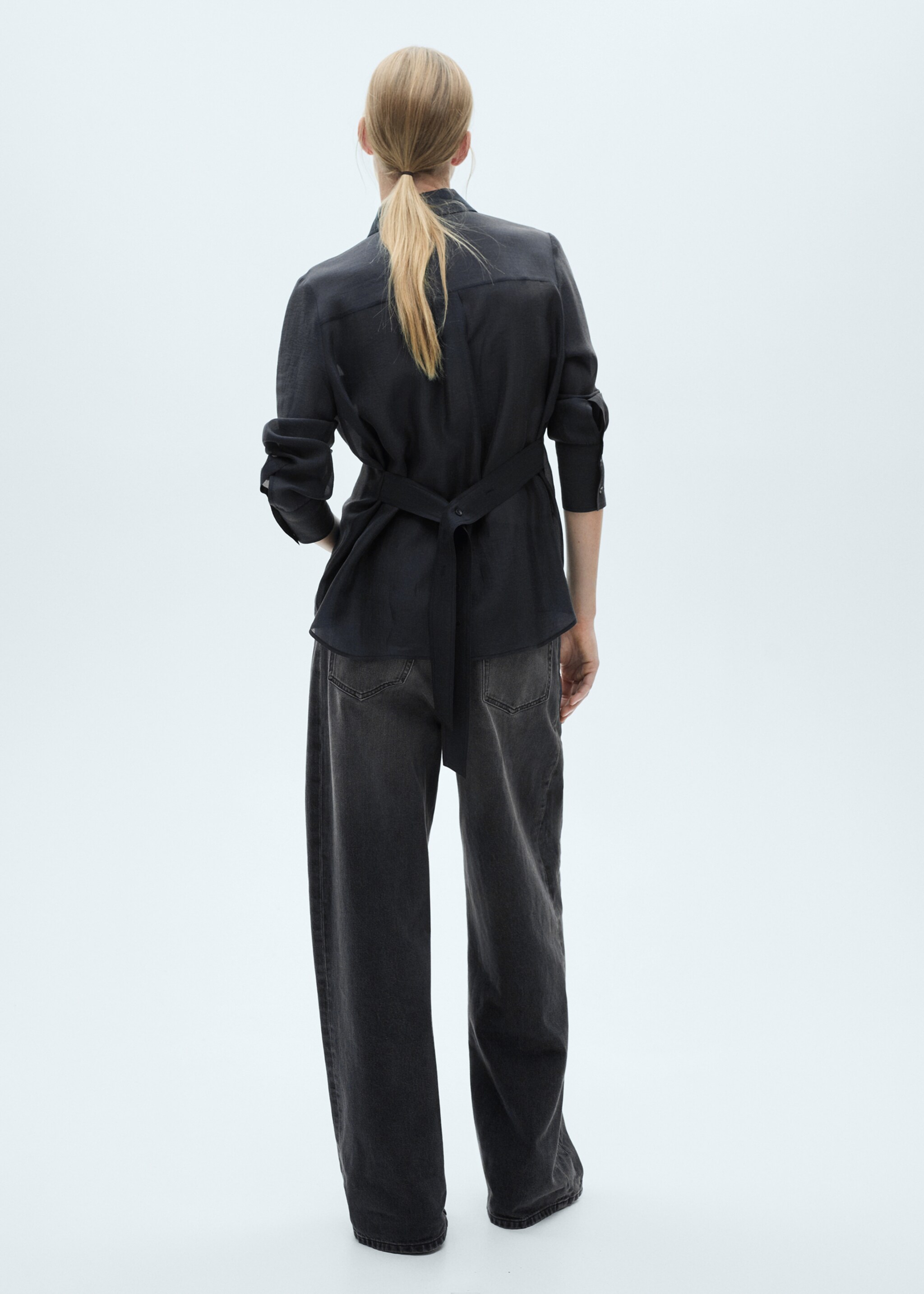 Lyocell shirt with bow - Reverse of the article, Medium Brown. Ref: 77005655-00.