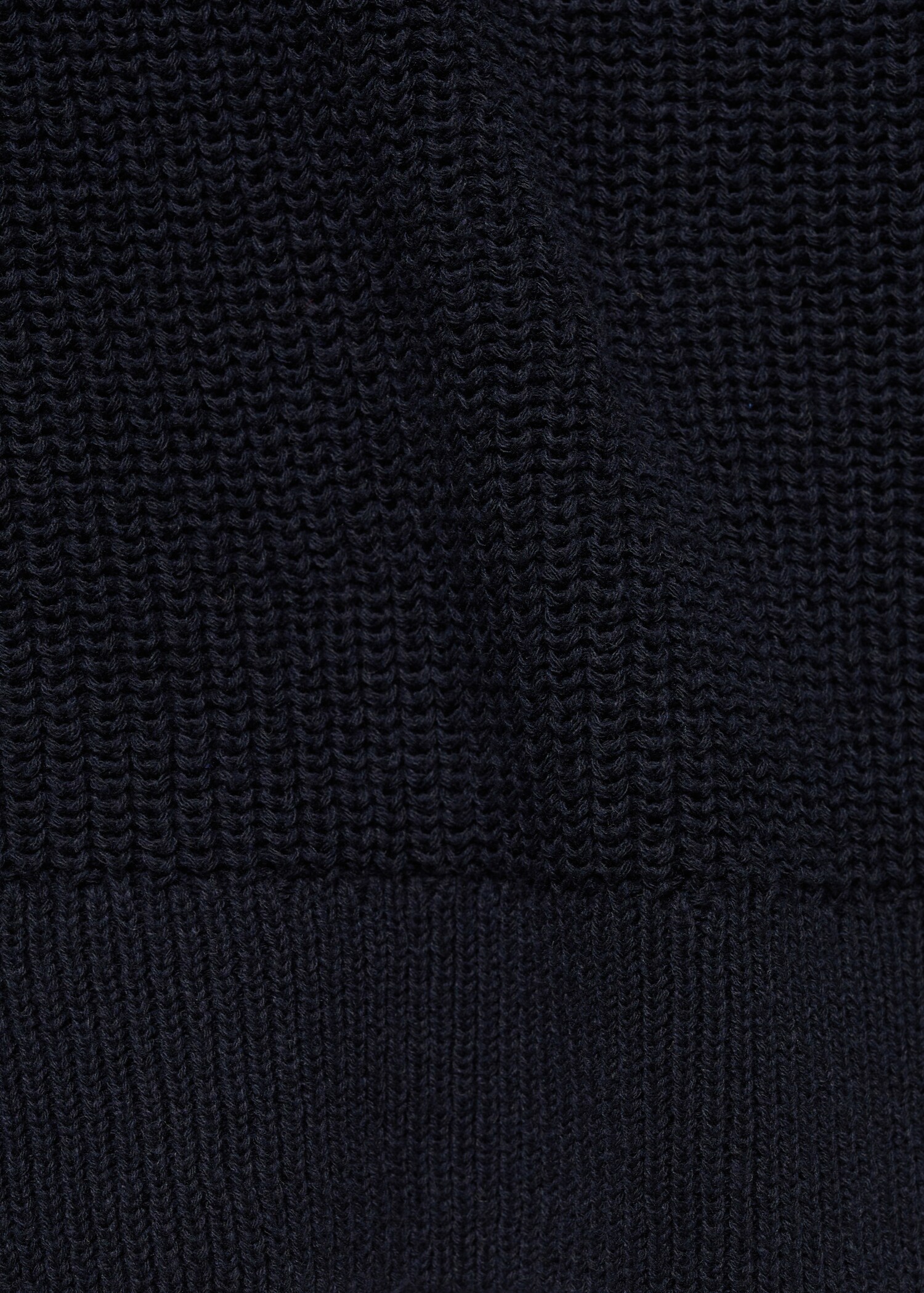 Cut-out knitted sweater - Details of the article 0
