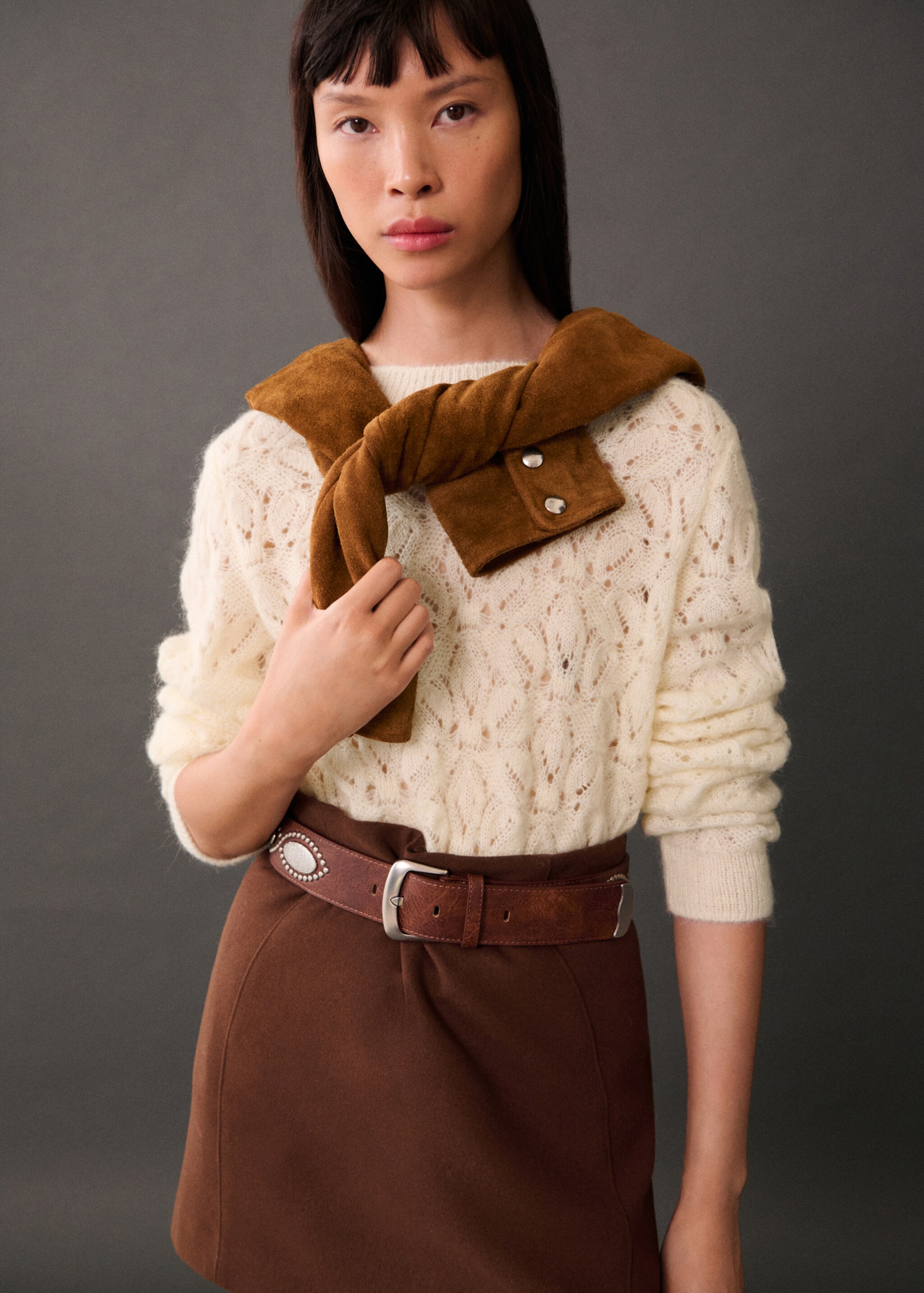 Knitted sweater with openwork details - Medium plane, Ecru. Ref: 77005673-00.