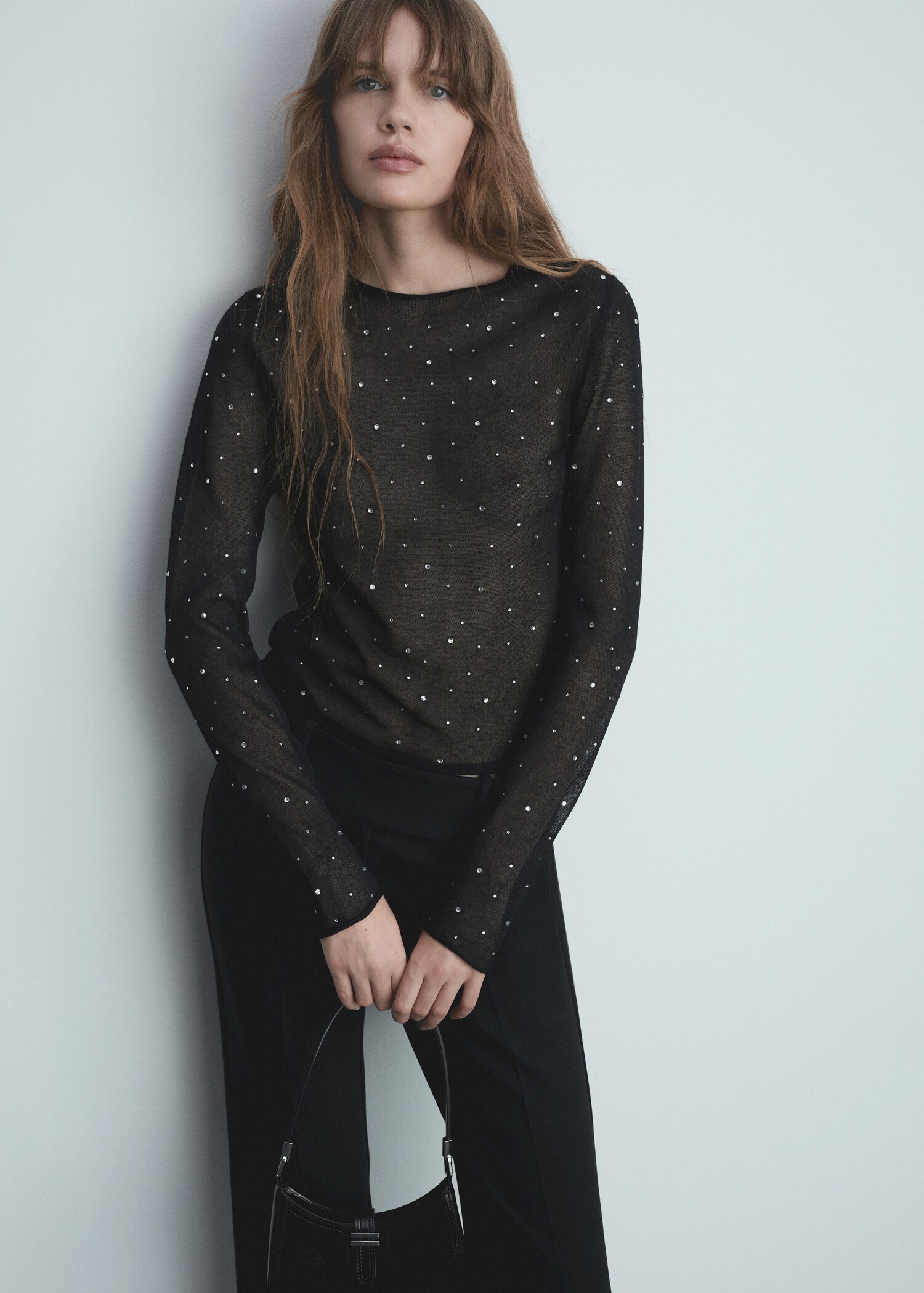 Pull-over maille fine strass - Plan moyen