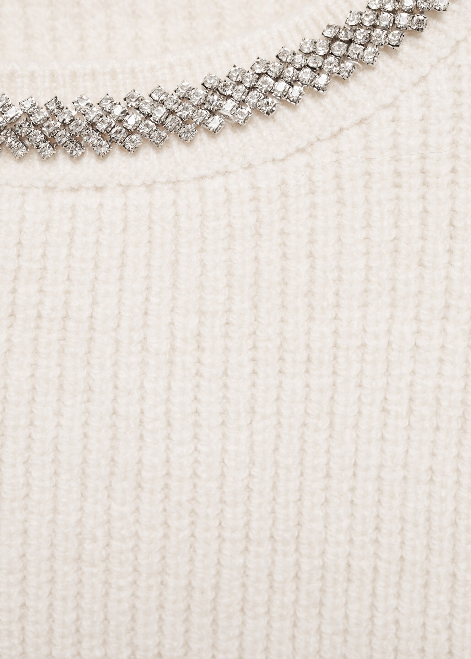 Sweater with rhinestone collar - Details of the article 8