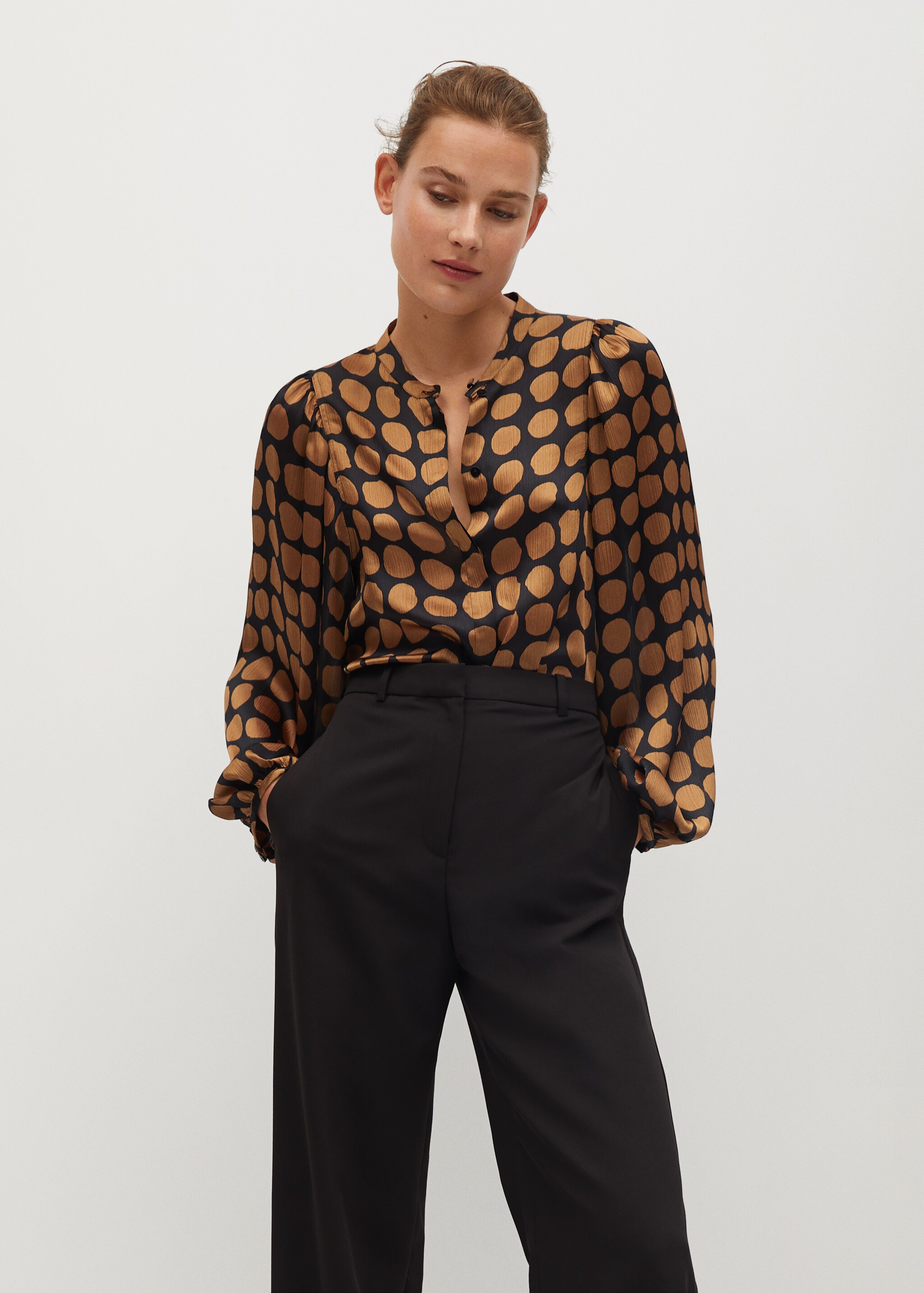 Blusa estampado geométrico - Plano medio