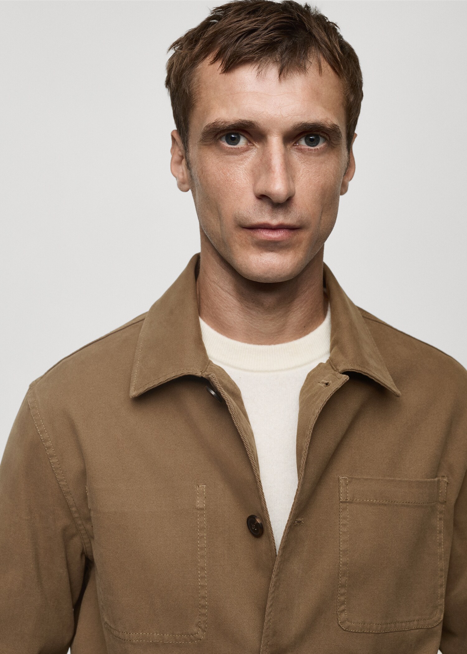 Twill cotton overshirt with pockets - Details of the article 1