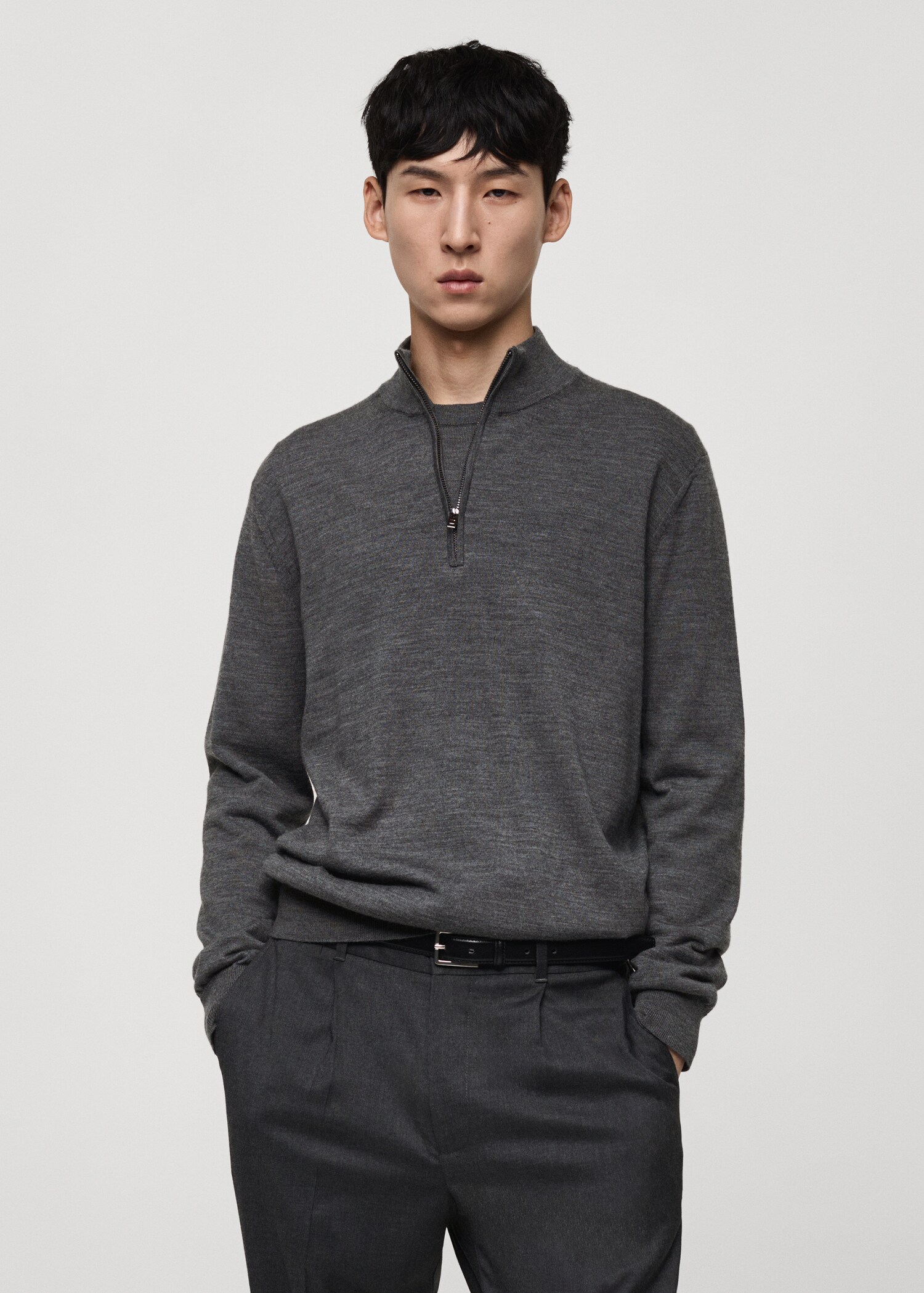 Pull-over 100 % laine mérinos col zippé - Plan moyen