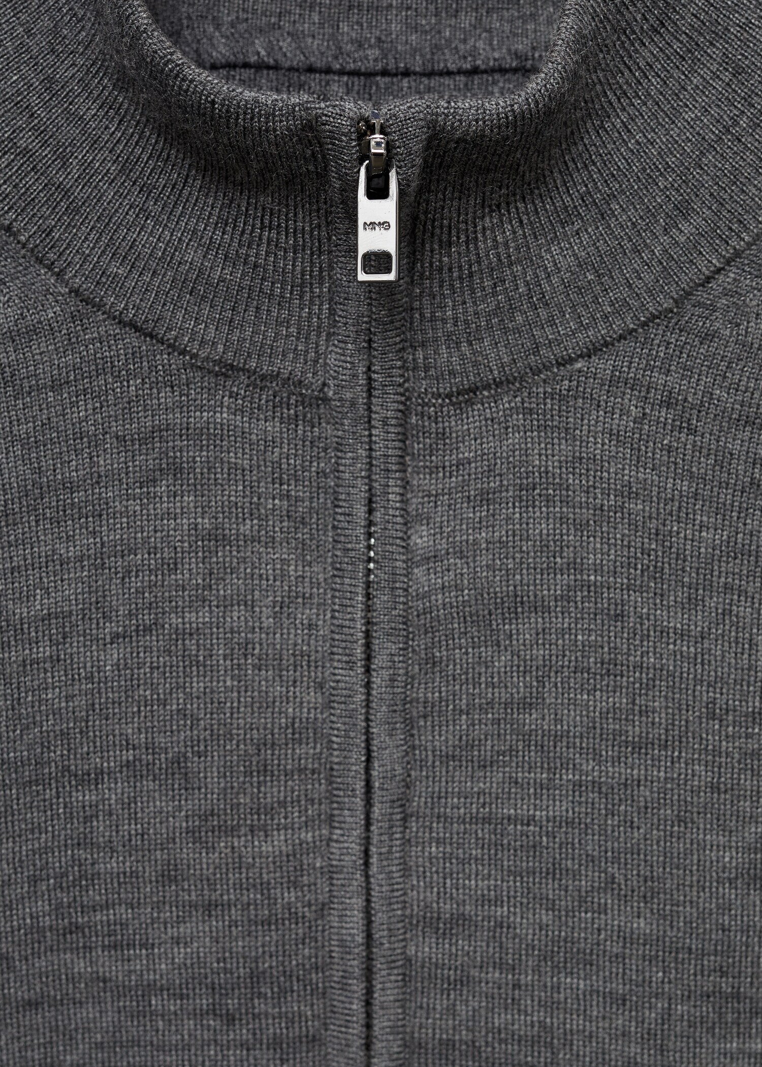 Pull-over 100 % laine mérinos col zippé - Détail de l'article 8