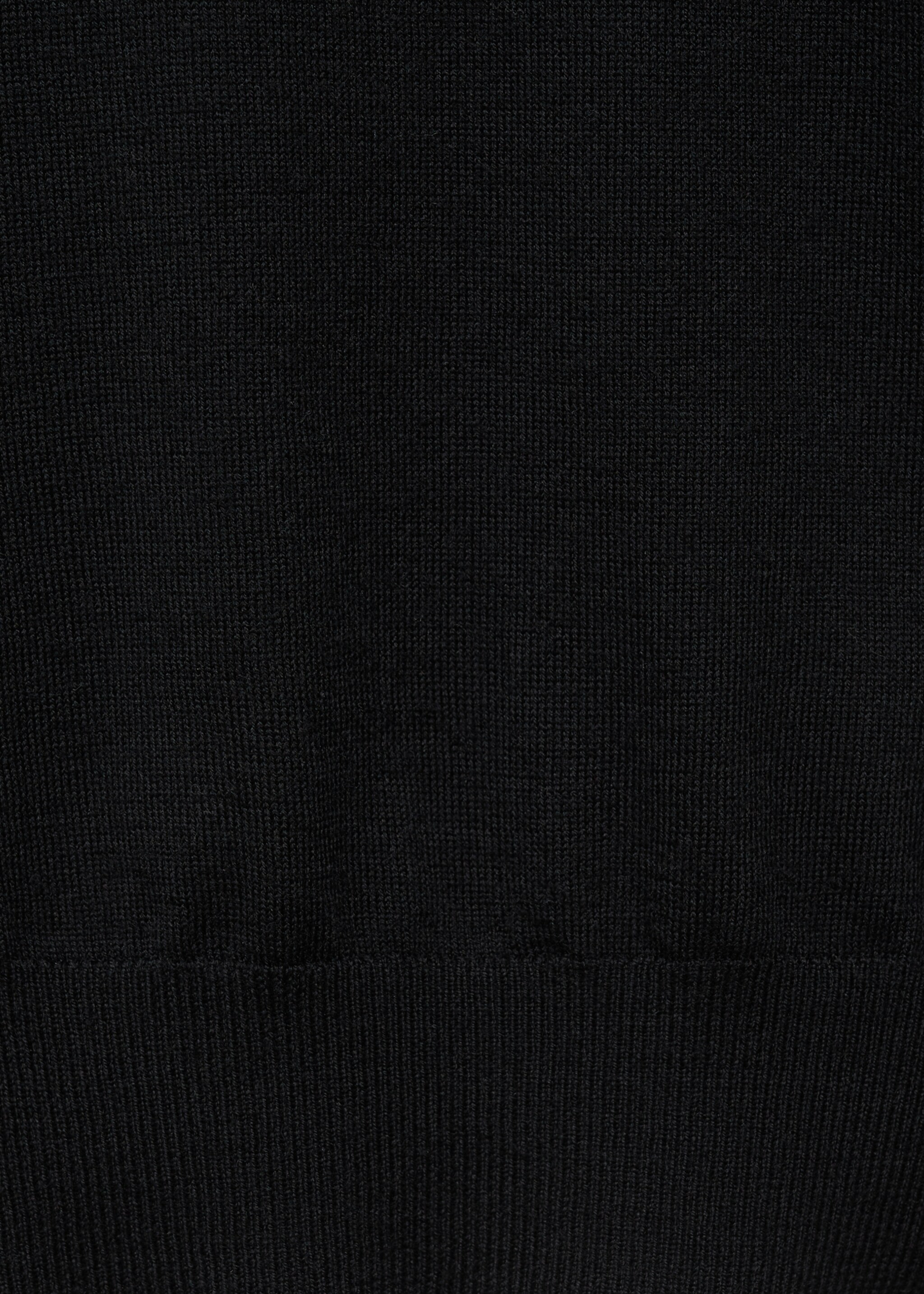 Sweter polo z cienkiej prążkowanej dzianiny - Szczegóły artykułu 0, Czarny. Ref: 77005983-00.