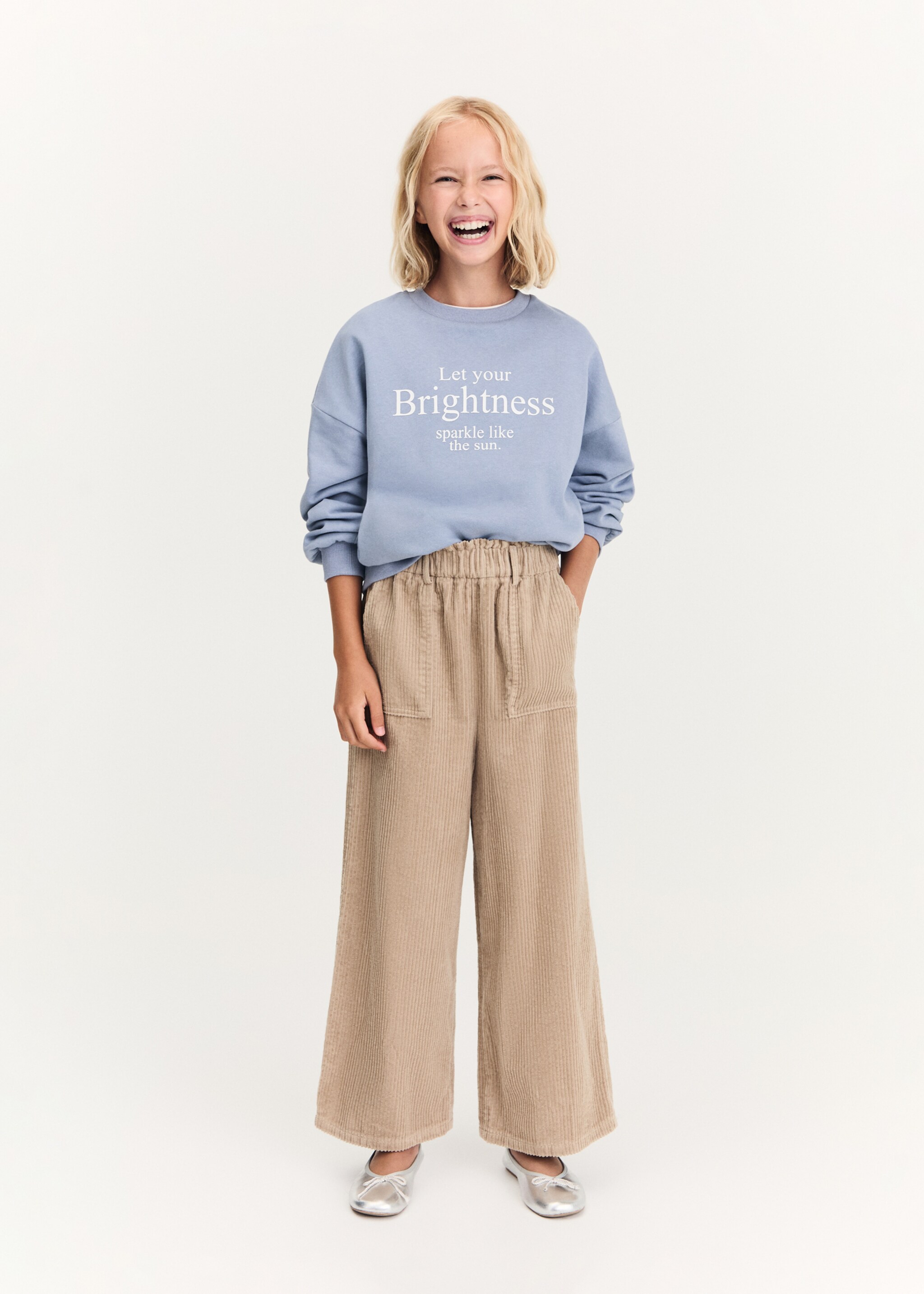 Corduroy culotte trousers with pockets - Dettaglio dell'articolo 2, Sabbia. Ref: 77005987-00.