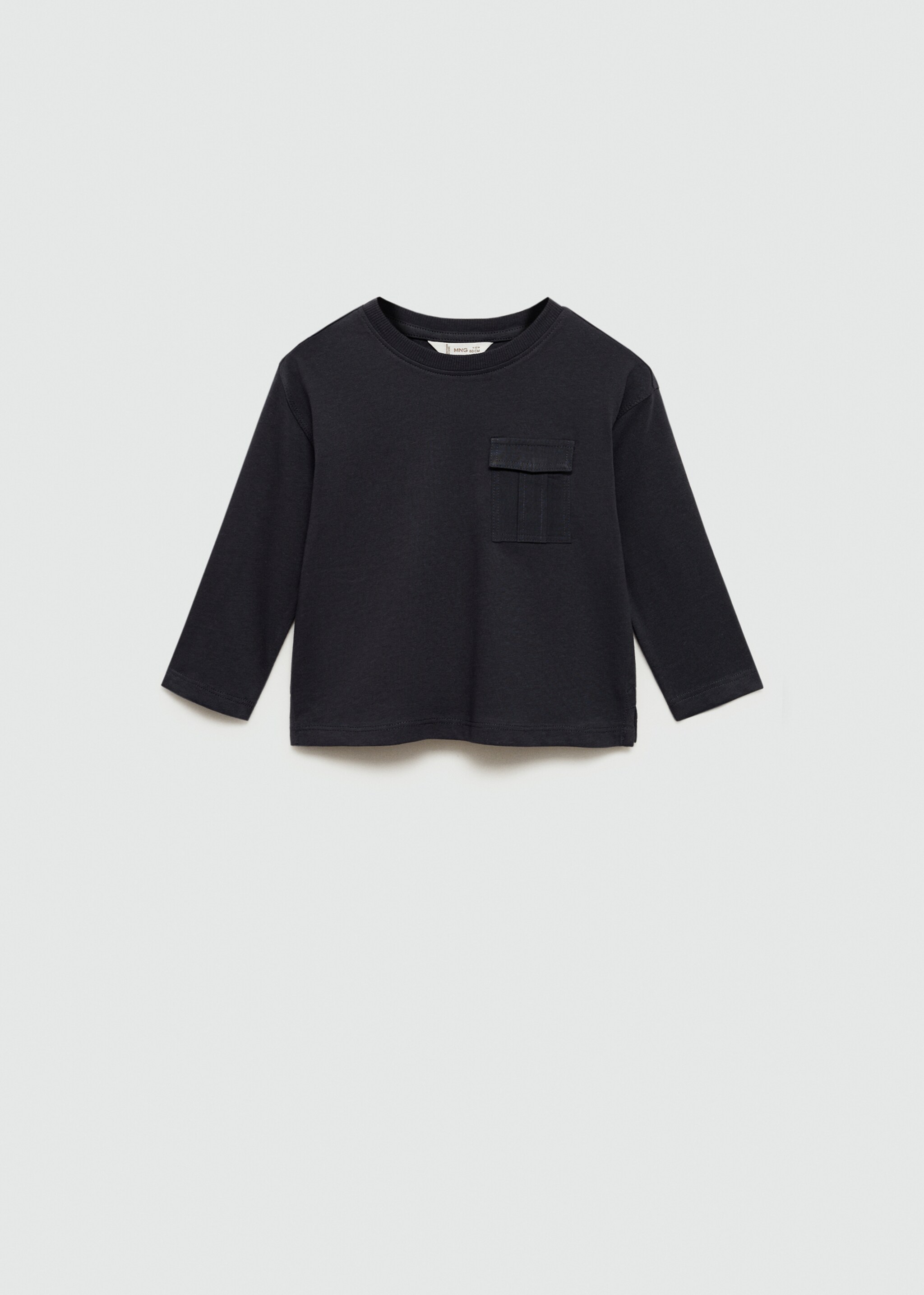Long-sleeved t-shirt with pockets - Article without model, Black. Ref: 77006734-00.