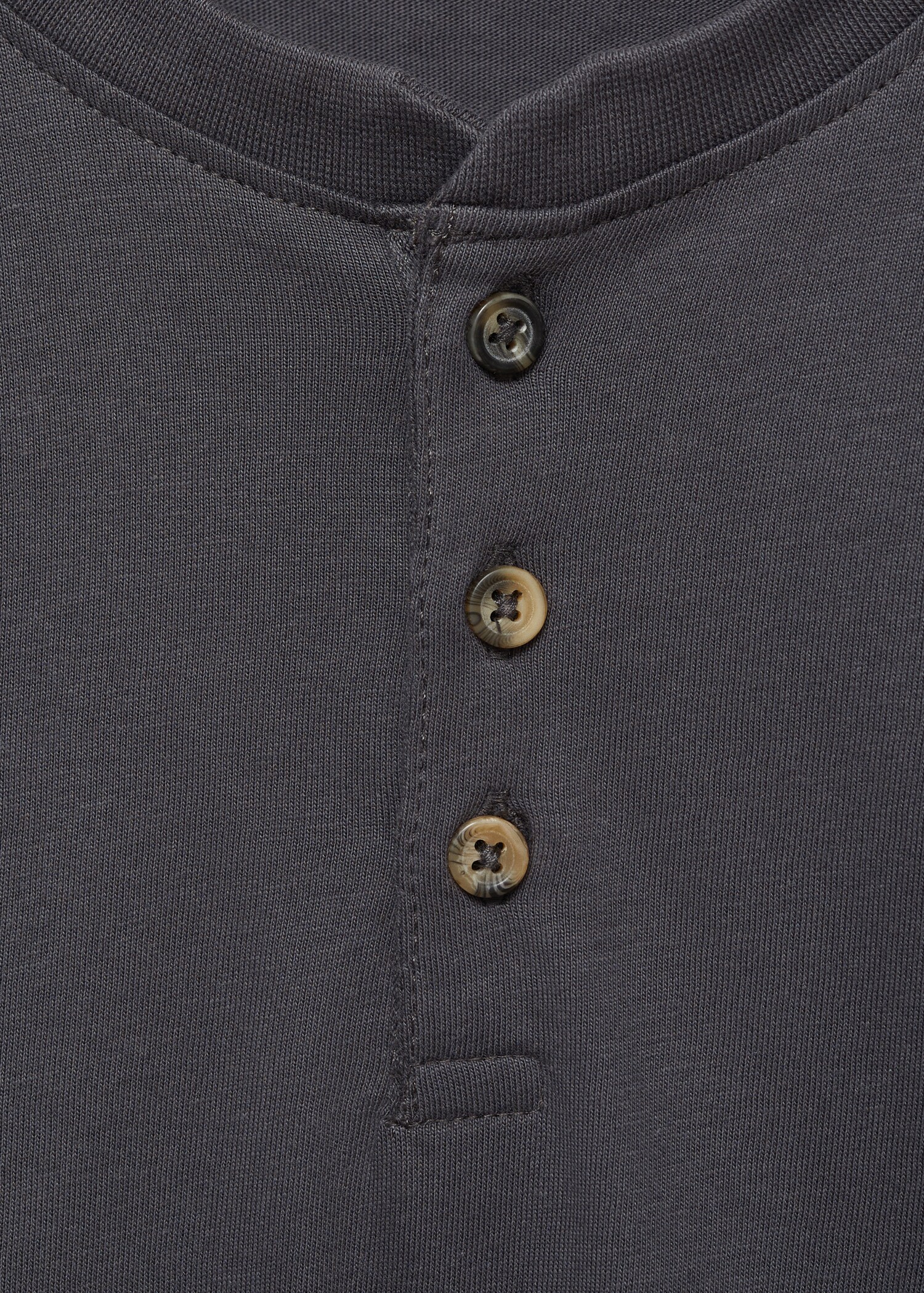 Buttoned cotton T-shirt - Details of the article 8