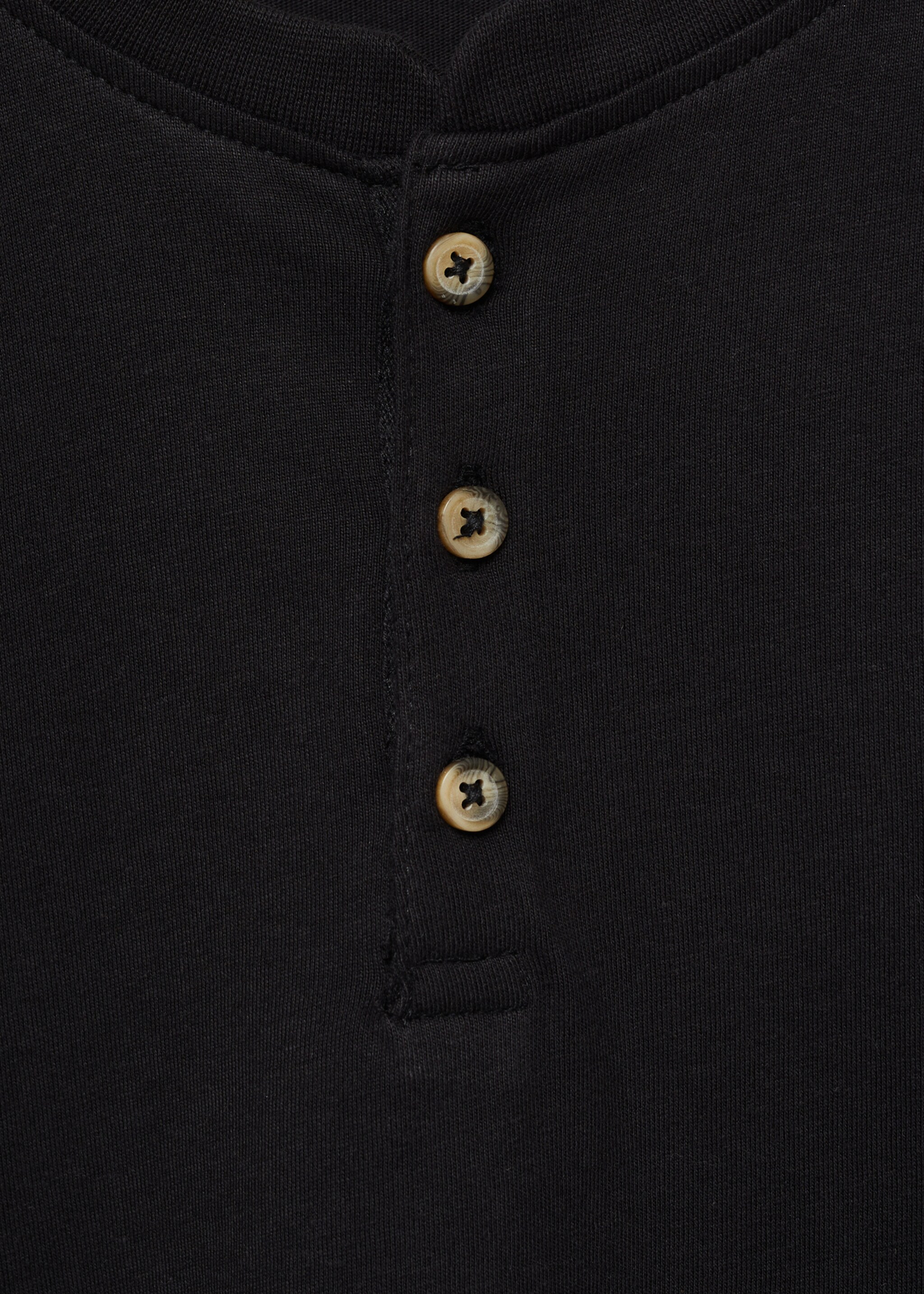 Buttoned cotton T-shirt - Details of the article 8, Black. Ref: 77006738-00.