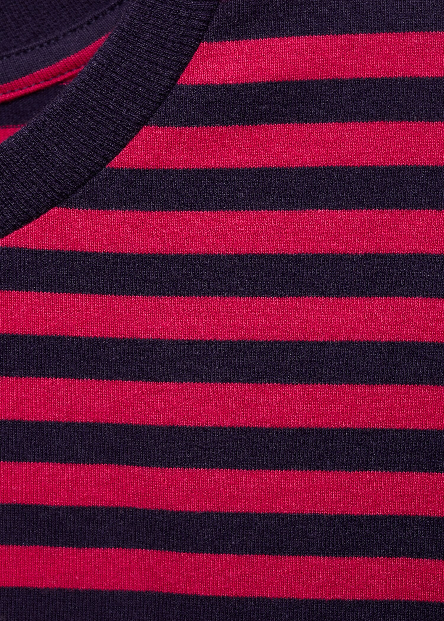 Langärmliges T-Shirt mit Streifen - Detail des Artikels 8