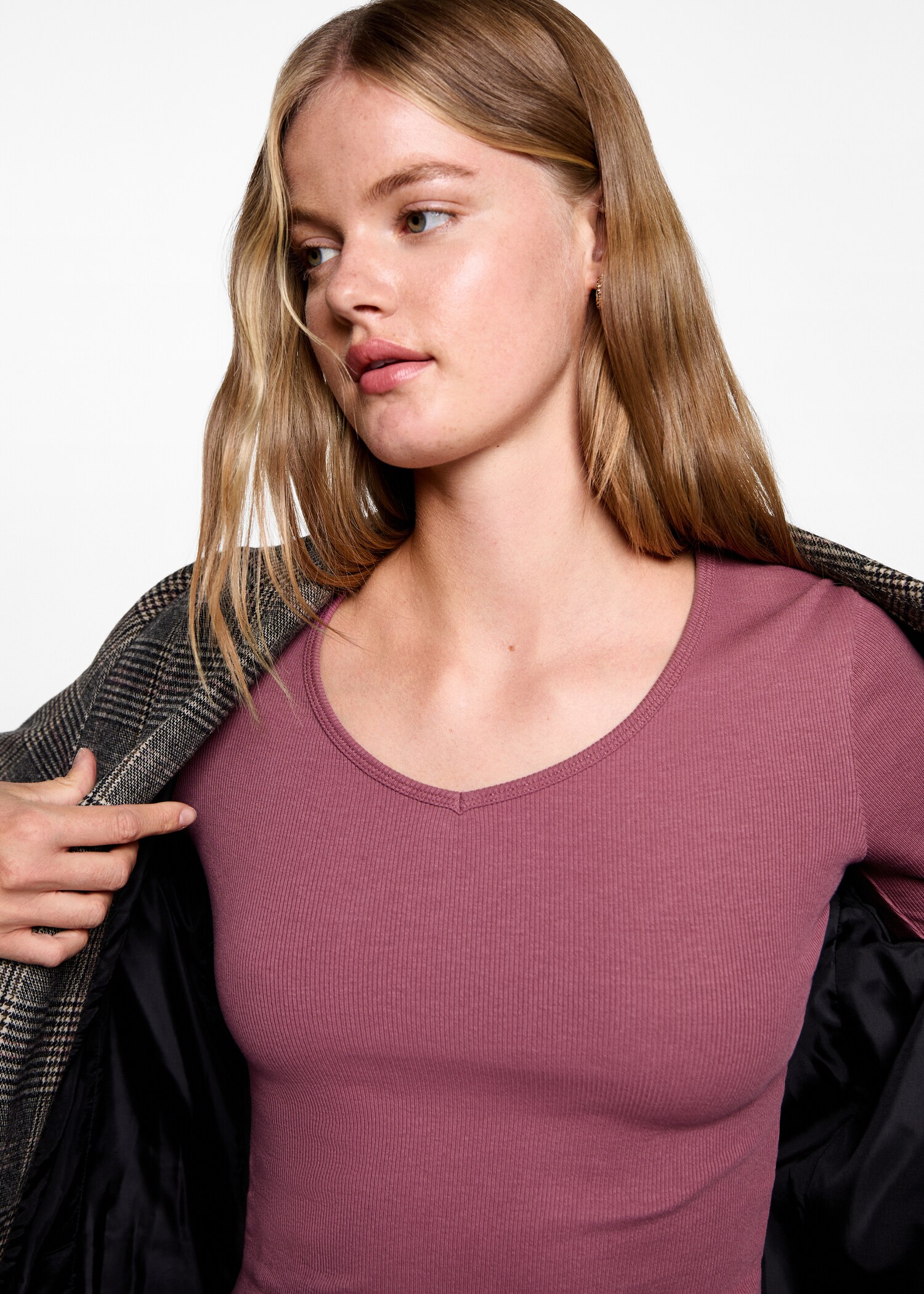 Camiseta manga larga cuello pico - Detalle del artículo 1