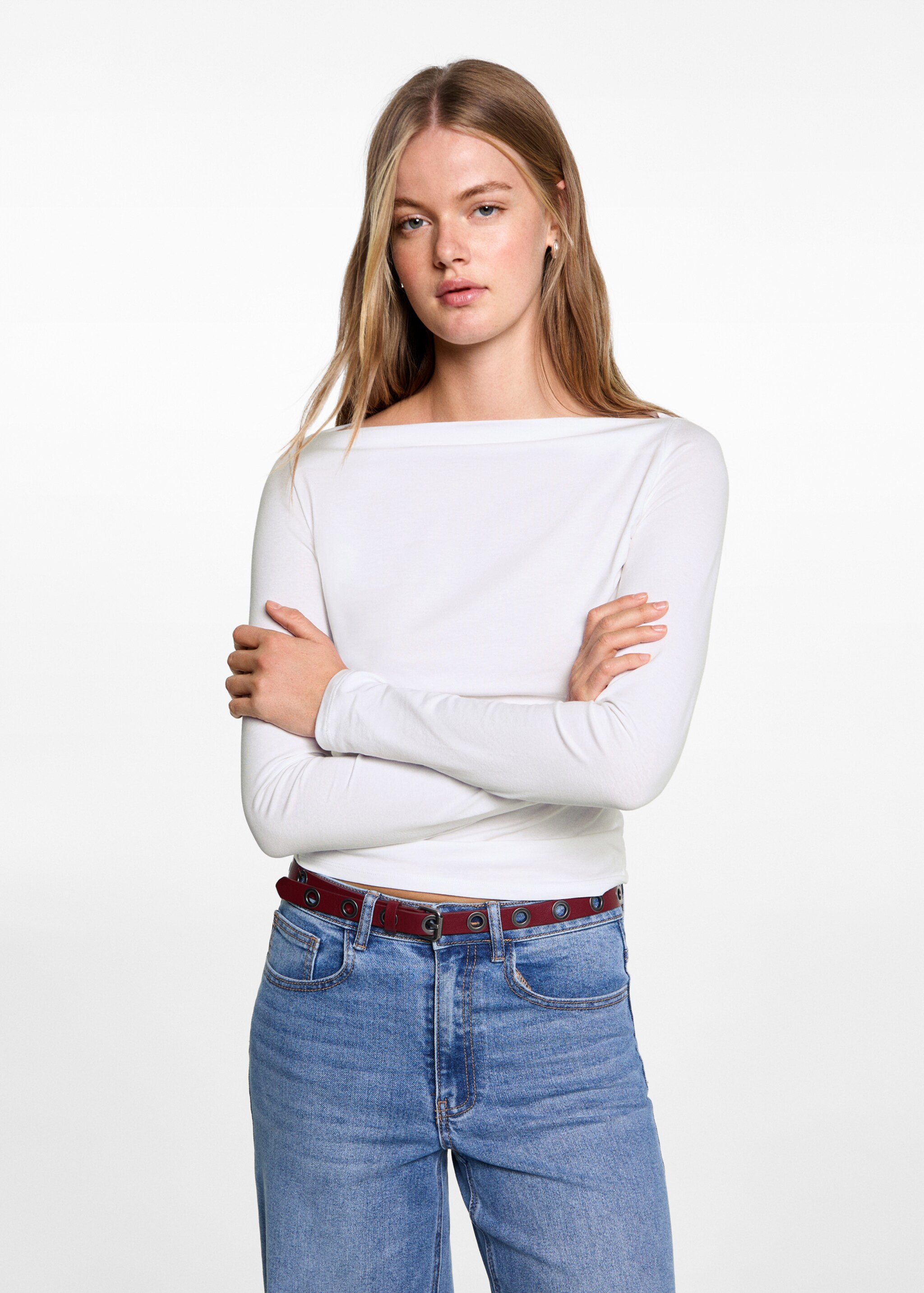T-shirt met gesmokte details - Middenvlak, Gebroken wit. Ref: 77006756-00.