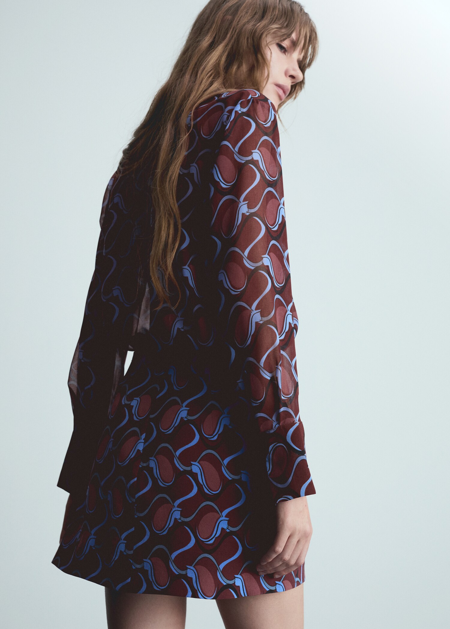 Bow printed shirt - Reverse of the article