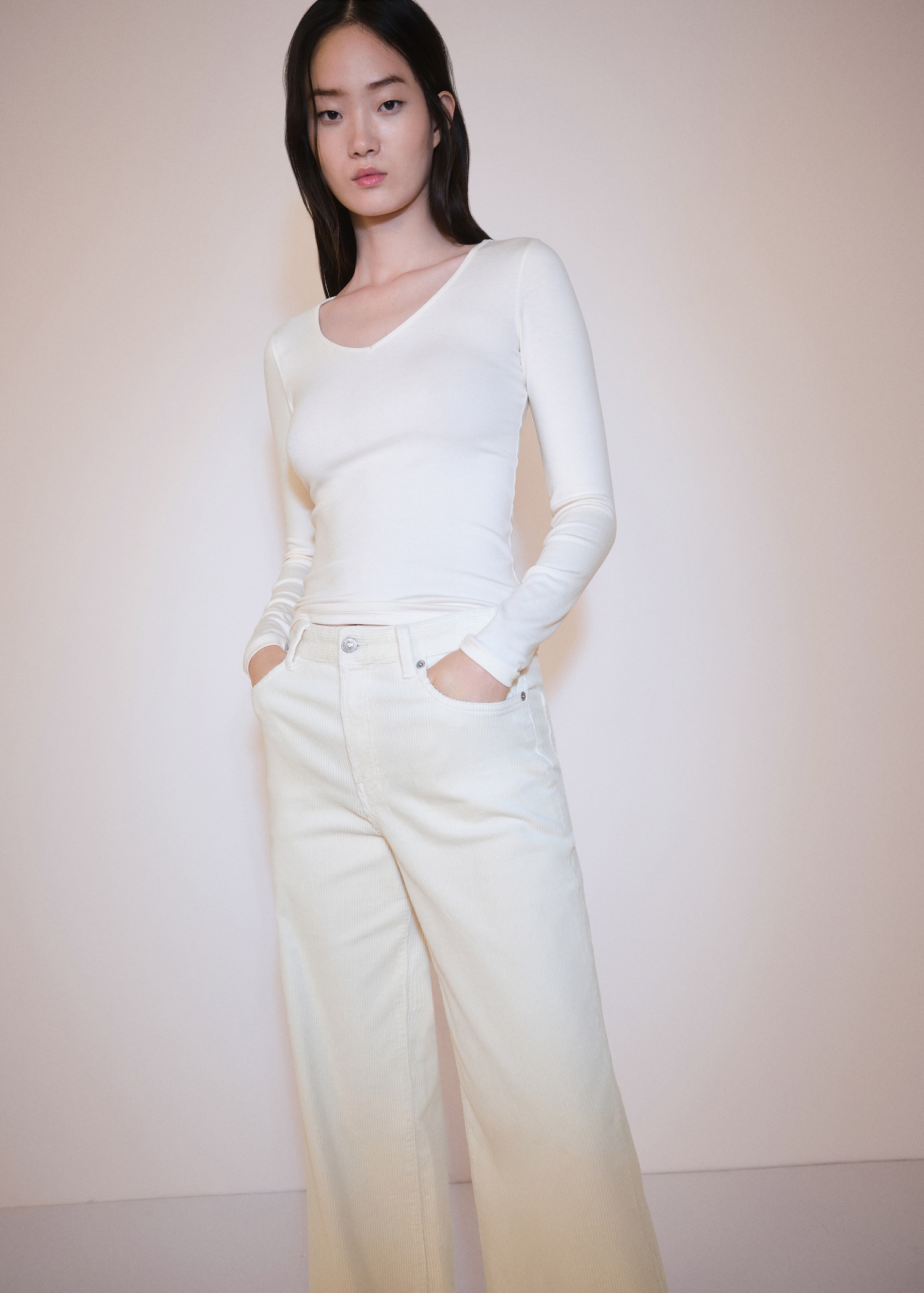 Jeans pana wideleg Mujer MANGO OUTLET - Main Image