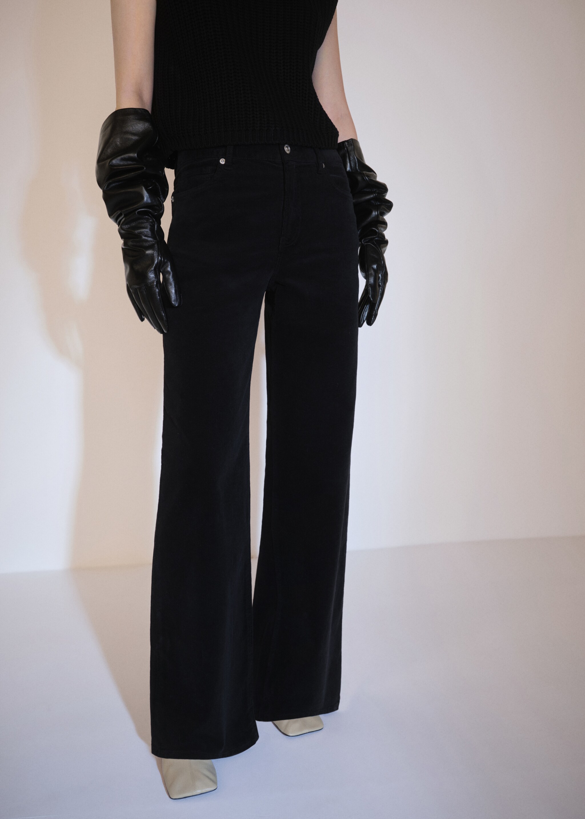 Corduroy wideleg jeans - Middenvlak, Antraciet. Ref: 77007124-00.