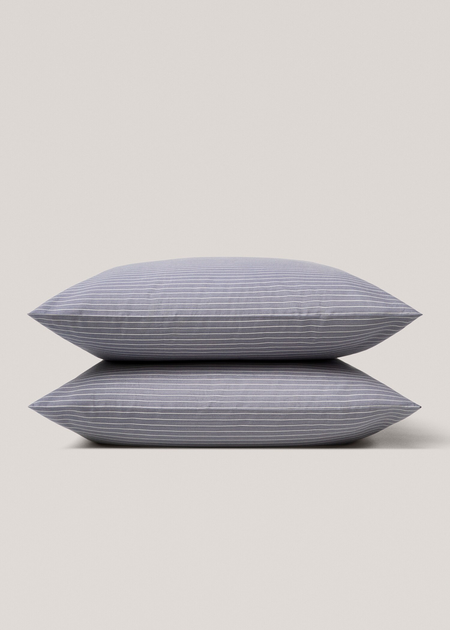 Cotton percale striped pillowcase, 60x60cm - Details of the article 1