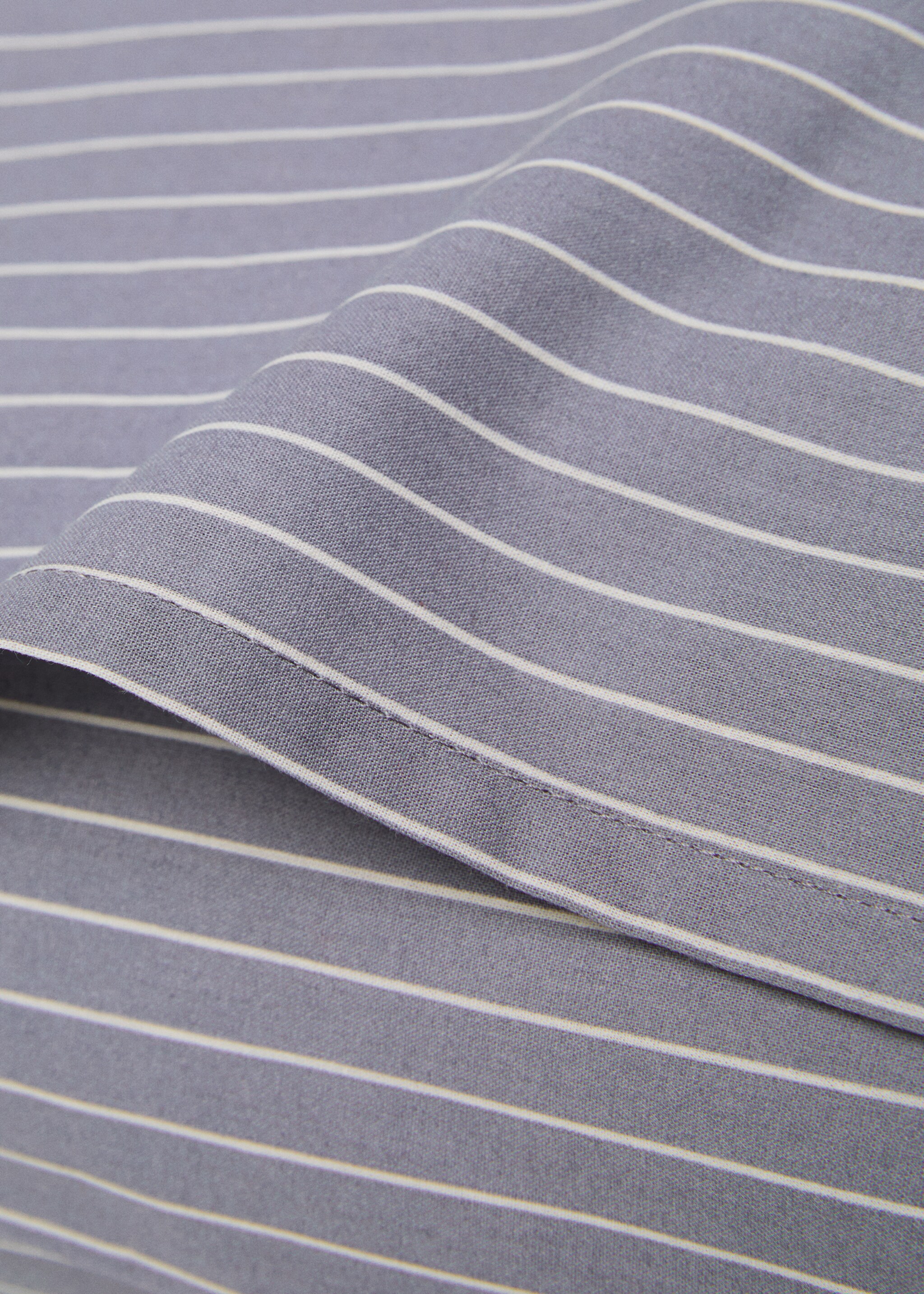 Cotton percale striped pillowcase, 60x60cm - Details of the article 3, Blue. Ref: 77007671-00.