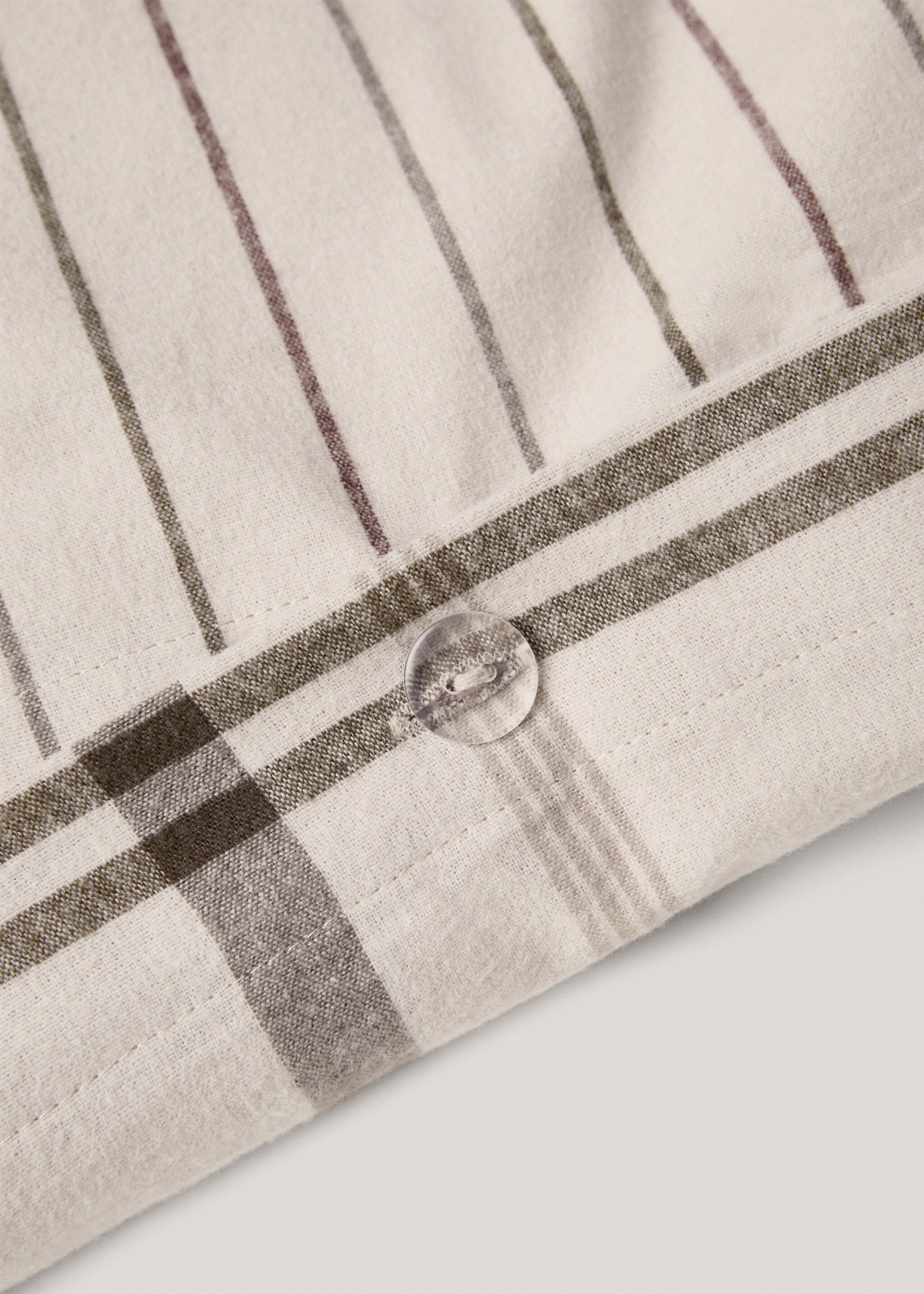 Reversible duvet cover flannel checkered flannel bed 90cm - Details of the article 1, Beige. Ref: 77007675-00.