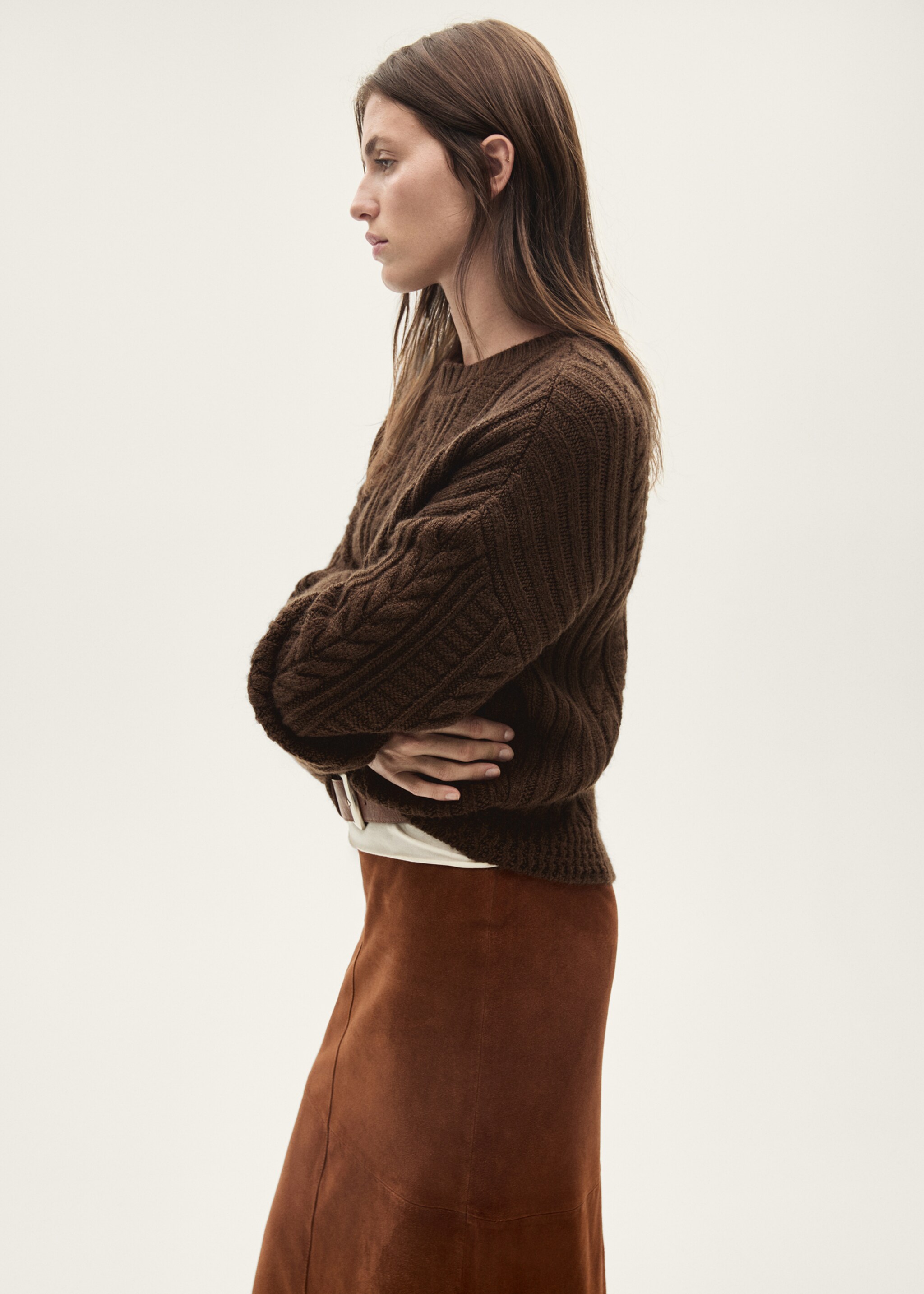 Round-neck braided sweater - Medium plane, Brown. Ref: 77007678-00.