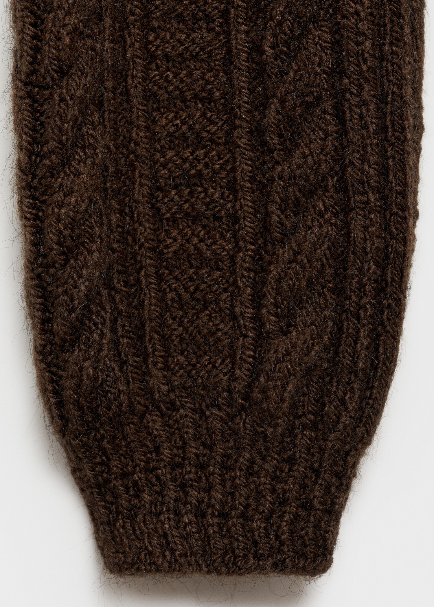 Round-neck braided sweater - Details of the article 0