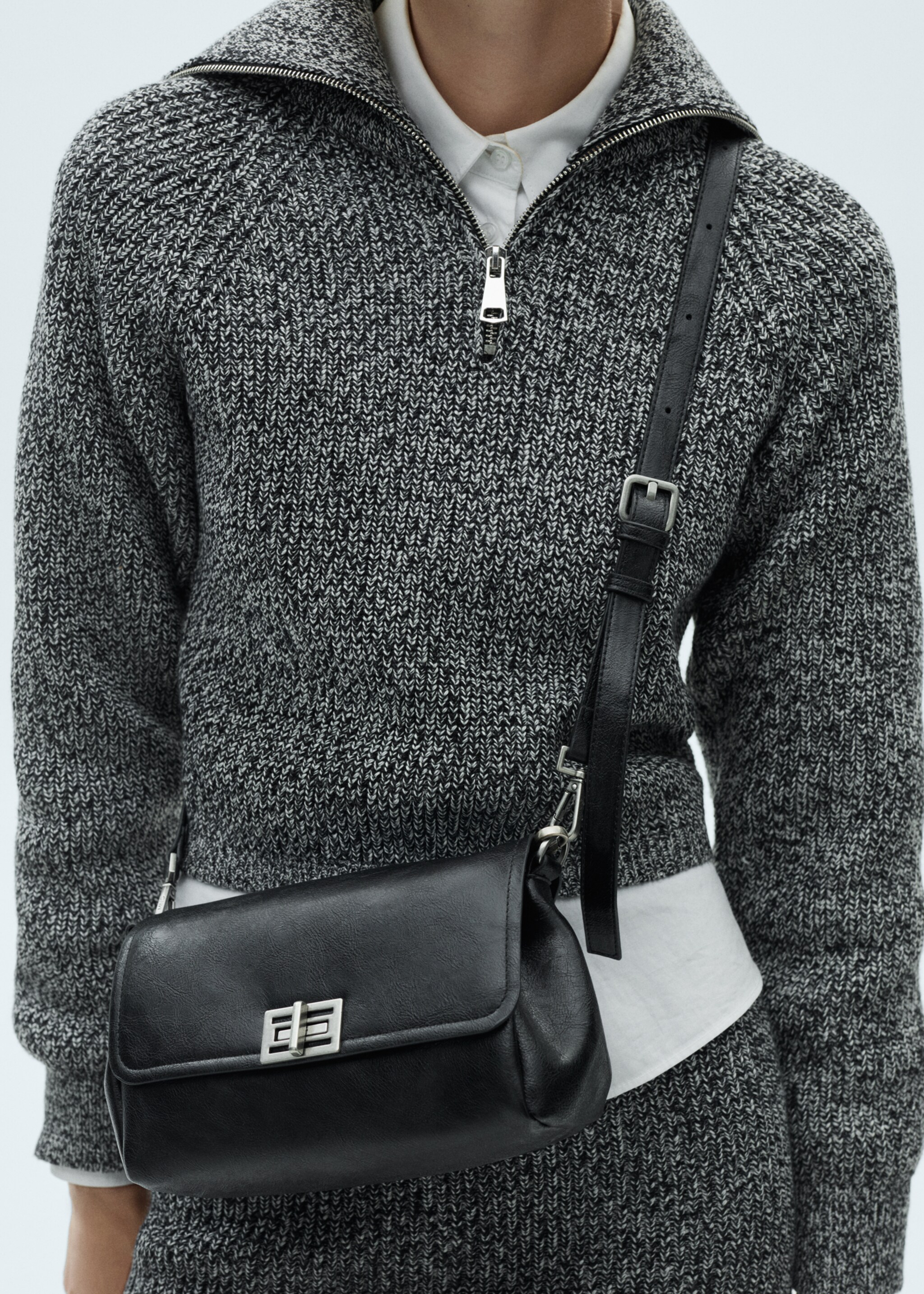 Zip flecked sweater - Details of the article 6, Black. Ref: 77007681-00.
