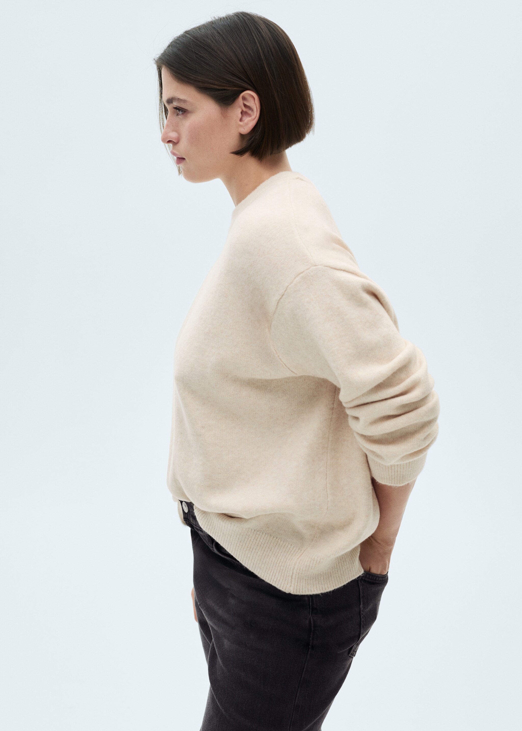 Rundhals-Strickjersey - Detail des Artikels 5, Sandfarben. Ref: 77007695-00.