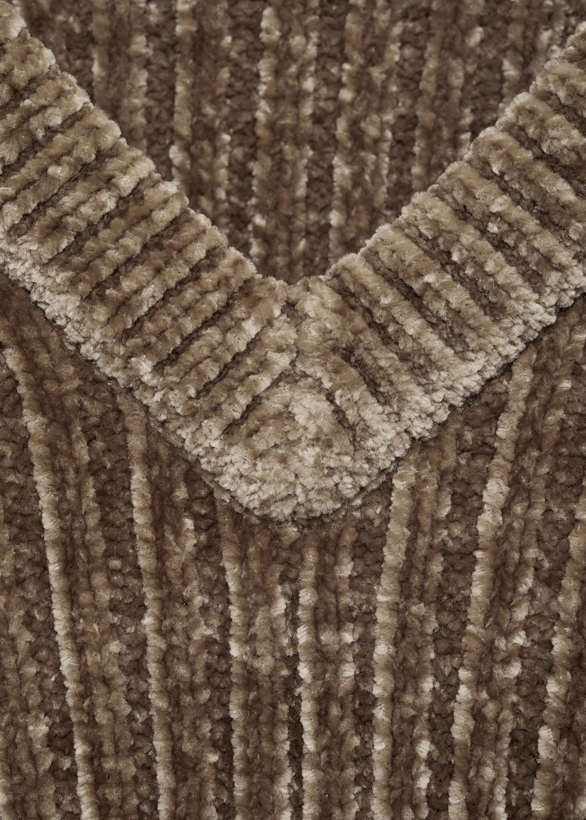 V-neck sweater - Details of the article 8, Brown. Ref: 77007702-00.