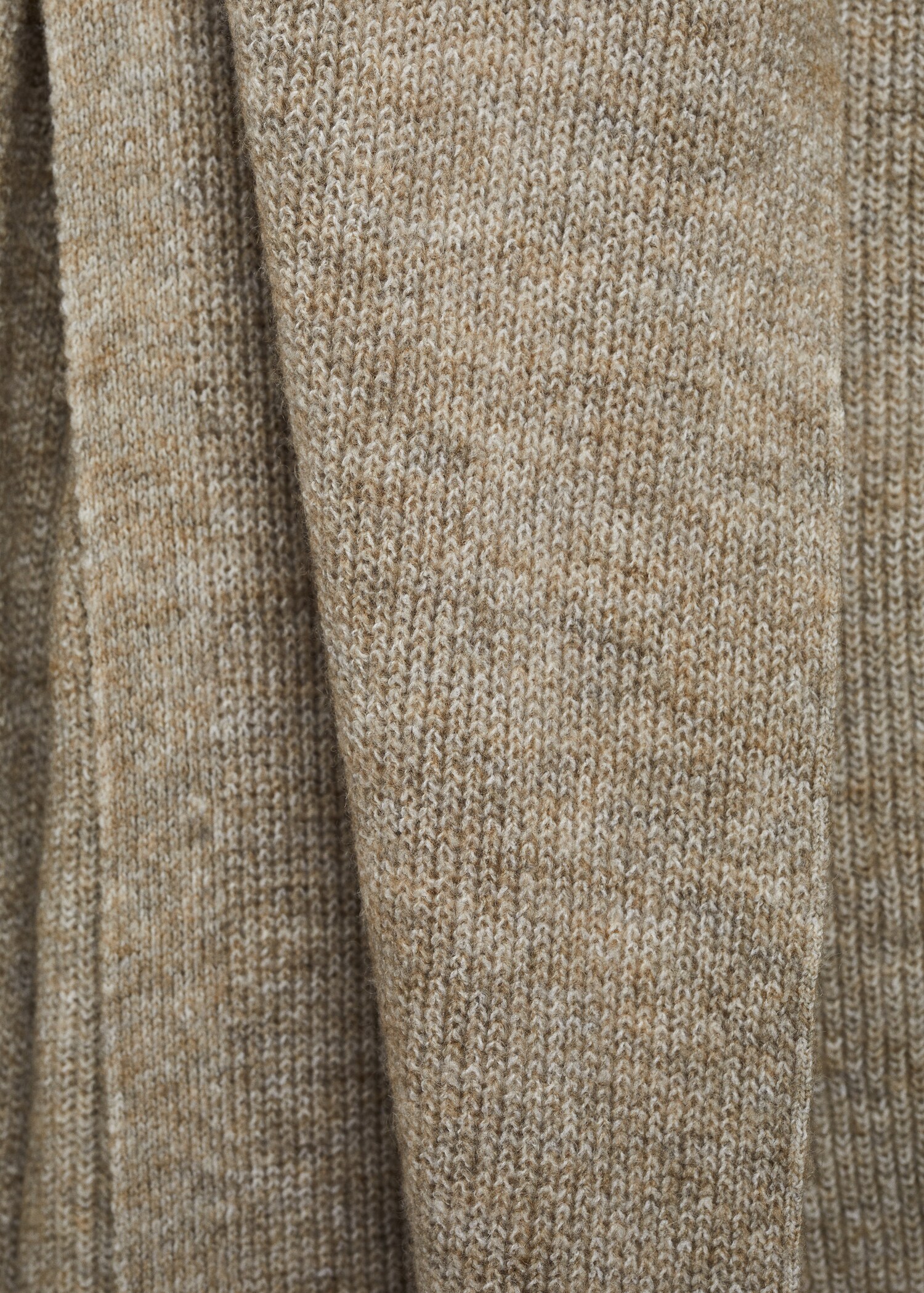 Pull-over col écharpe boutons - Détail de l'article 0