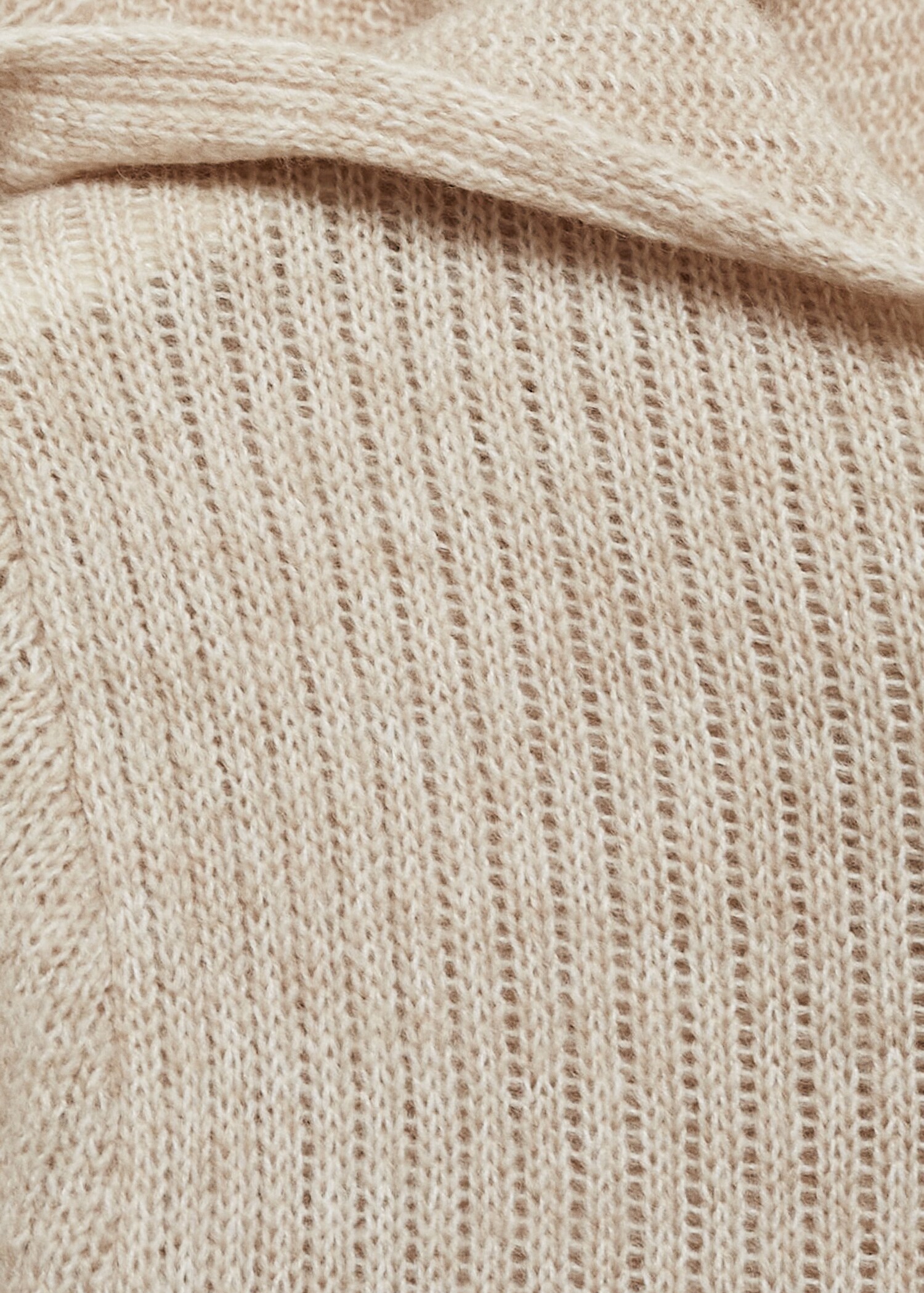 Ribbed hooded sweater - Details of the article 8