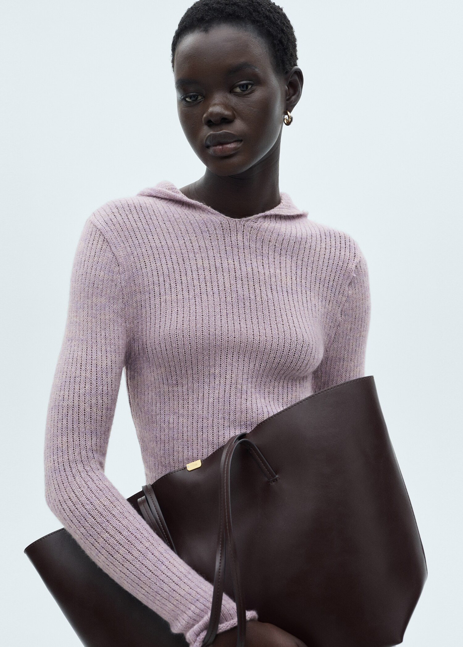 Ribbed hooded sweater - Details of the article 2