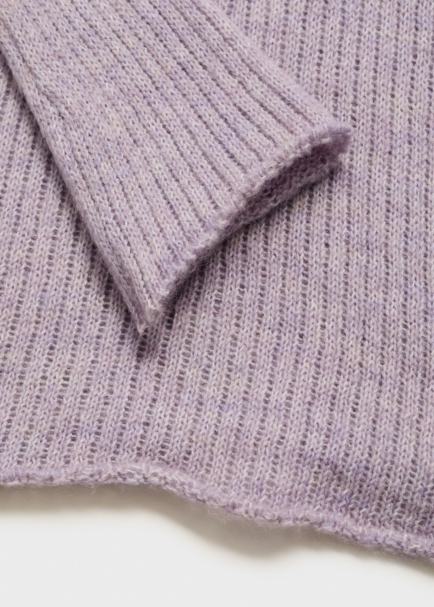Ribbed hooded sweater - Details of the article 8