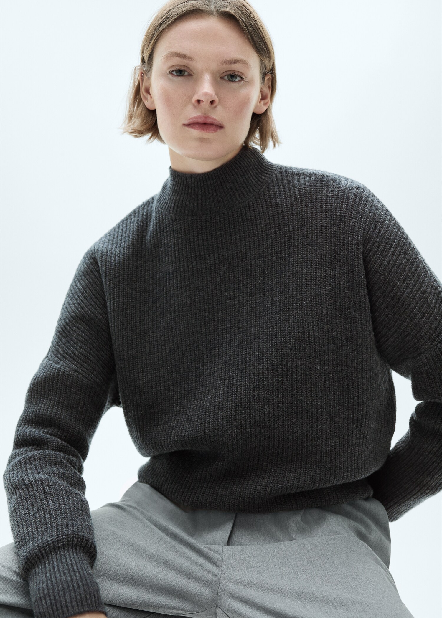 Pull-over en laine oversize - Plan moyen