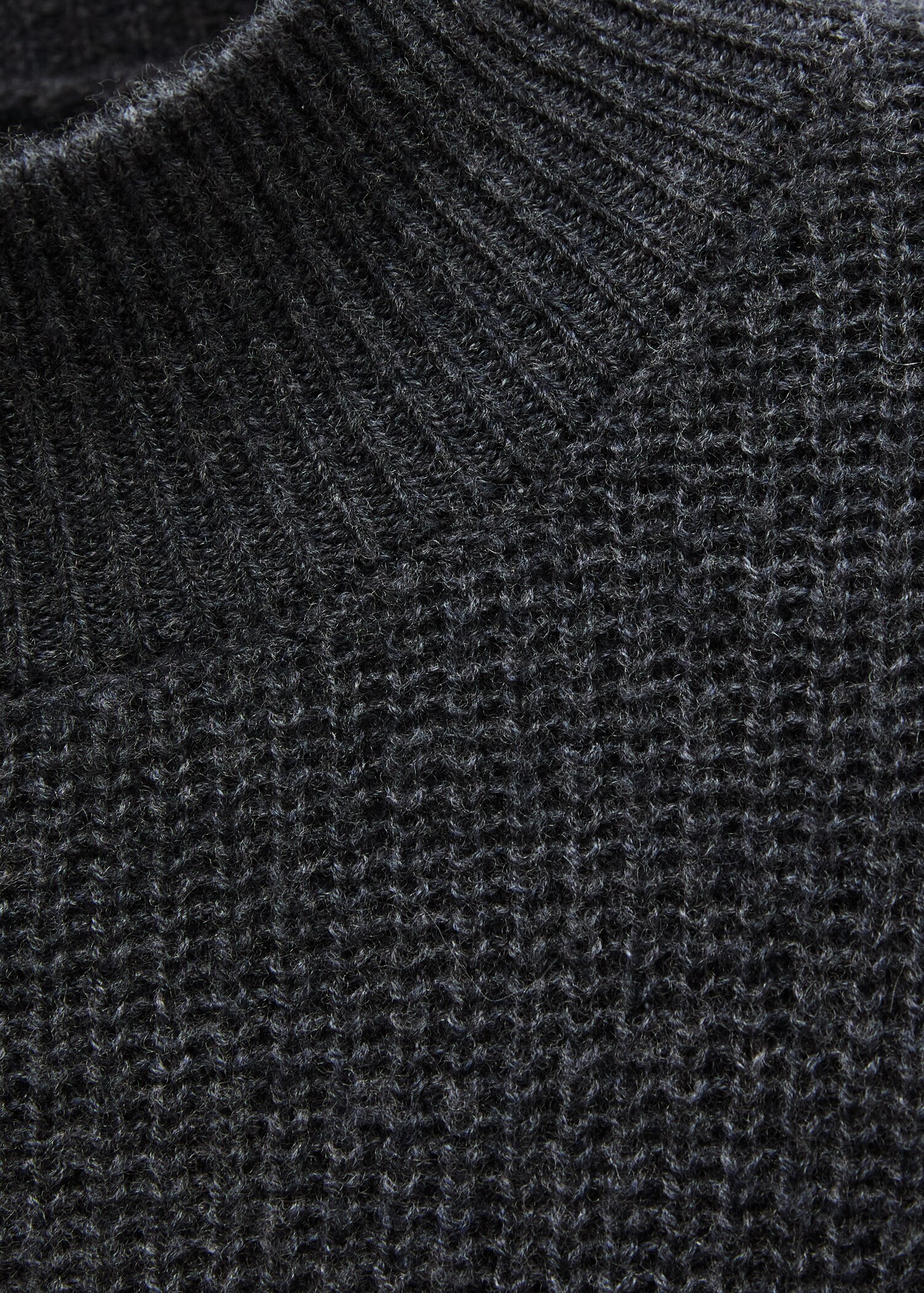 Pull-over en laine oversize - Détail de l'article 8