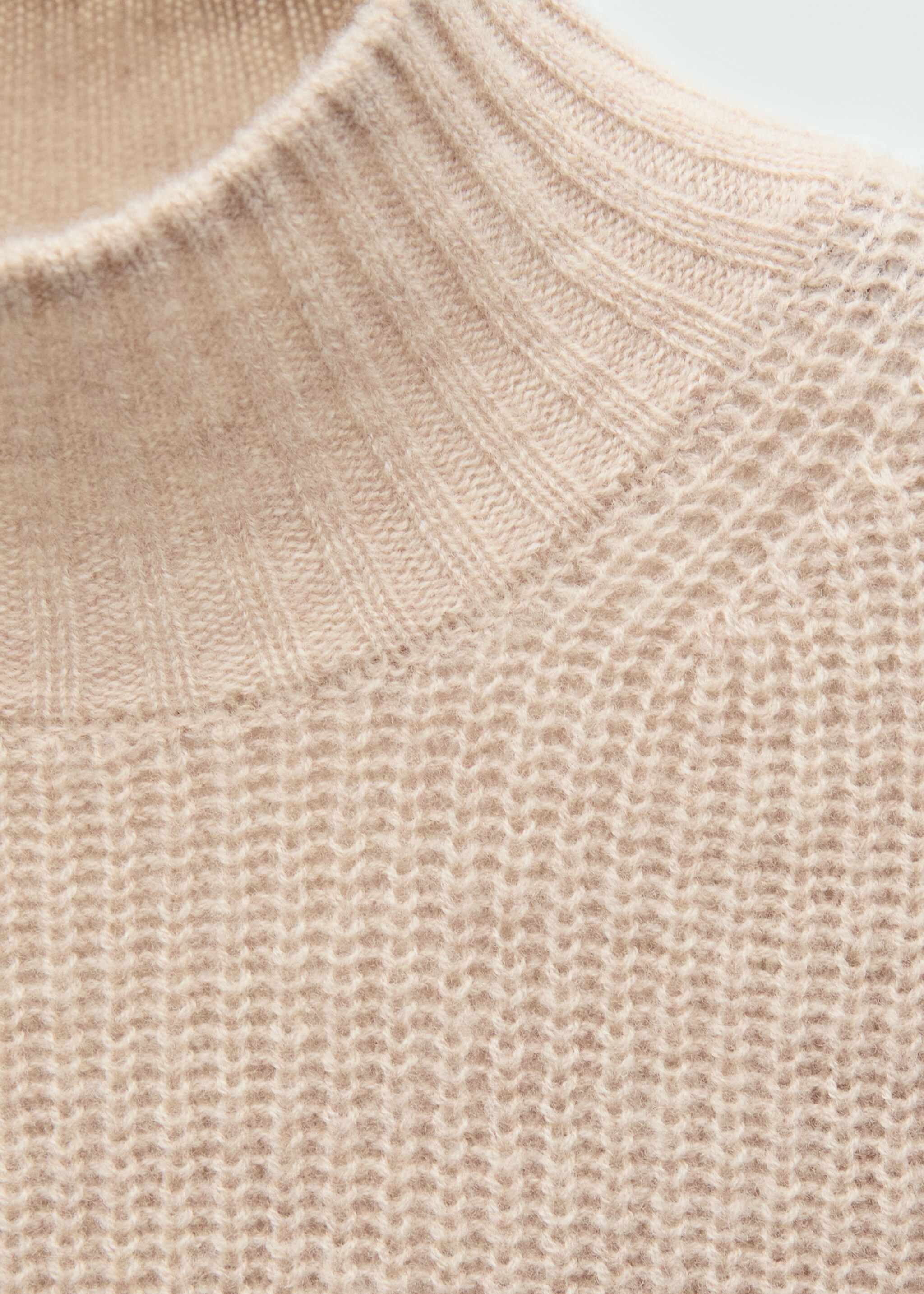 Short-sleeved wool sweater - Details of the article 8, Light/Pastel Grey. Ref: 77007723-00.