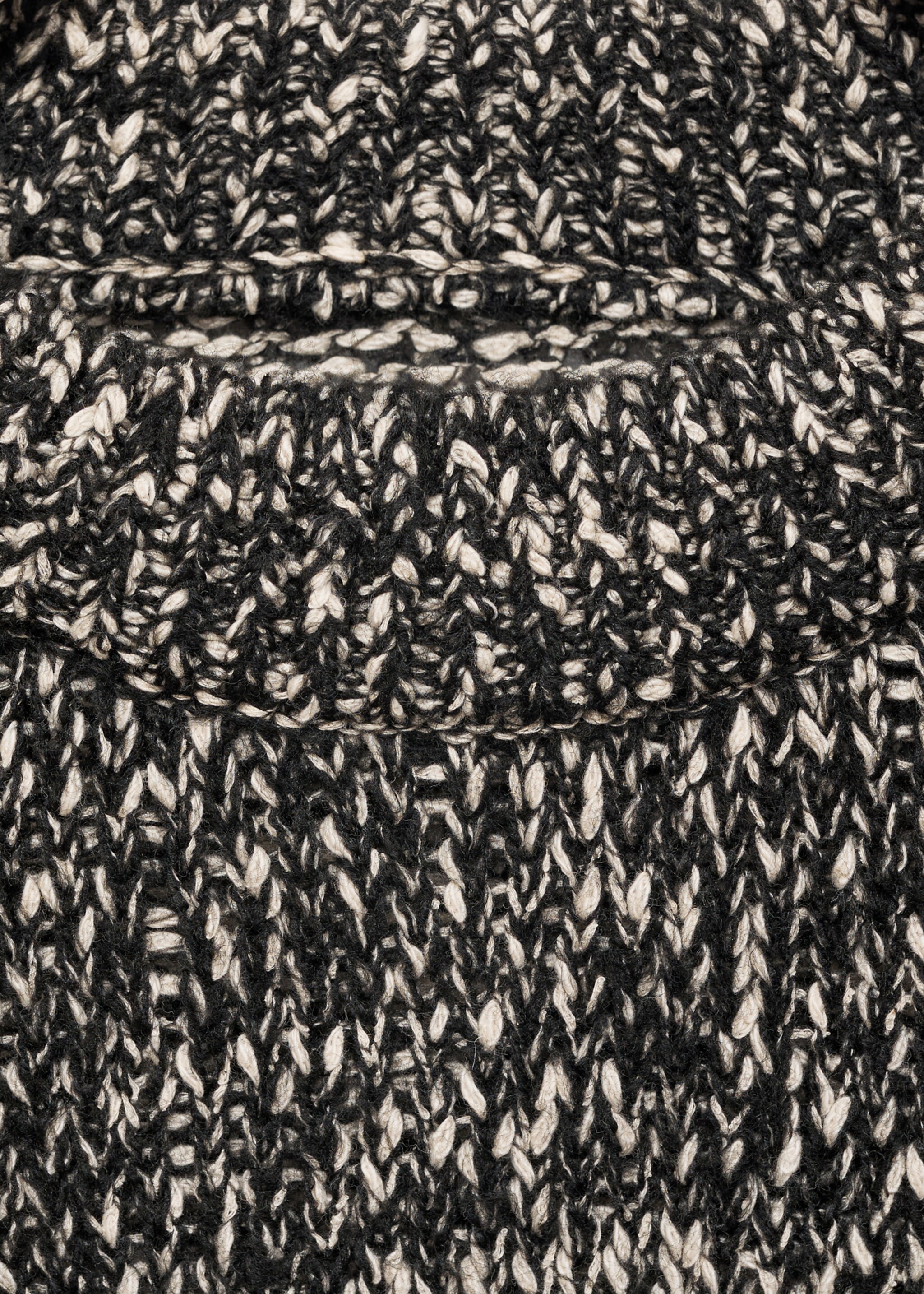 Mottled round-neck sweater - Details of the article 8, Grey. Ref: 77007727-00.