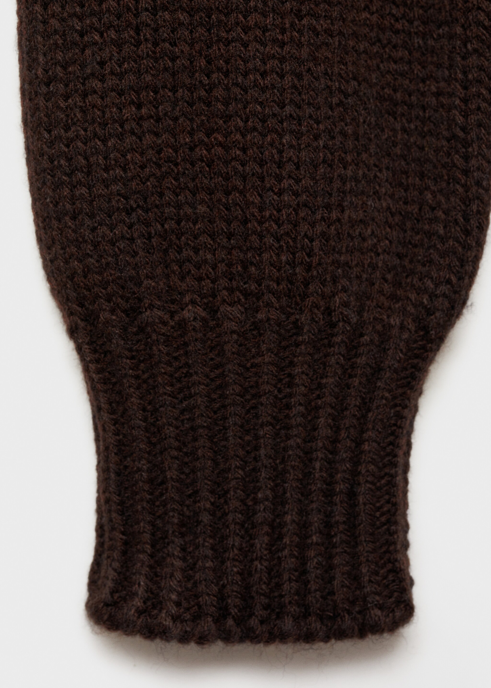 Round-neck knitted sweater - Details of the article 0, Brown. Ref: 77007734-00.