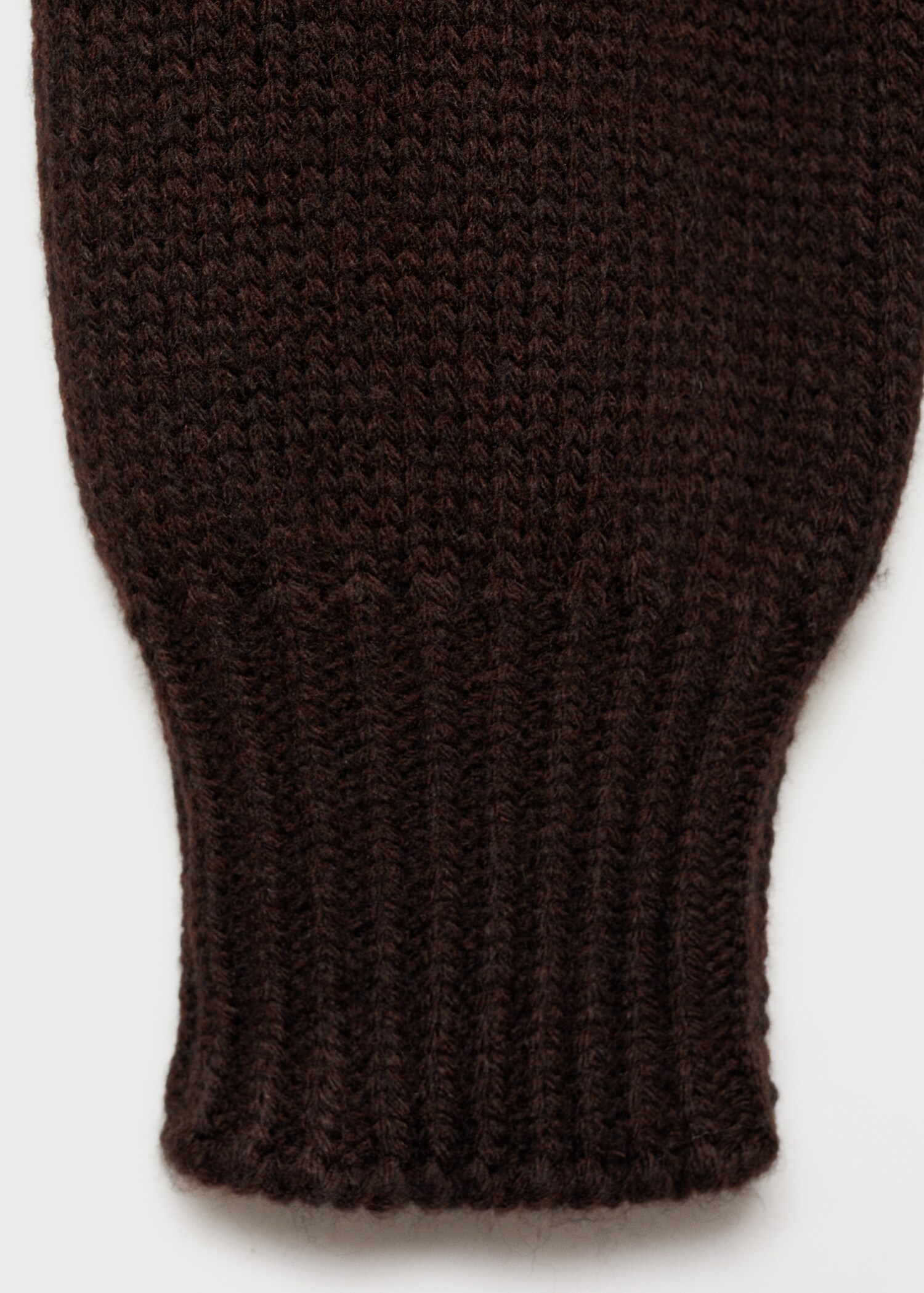 Round-neck knitted sweater - Details of the article 0